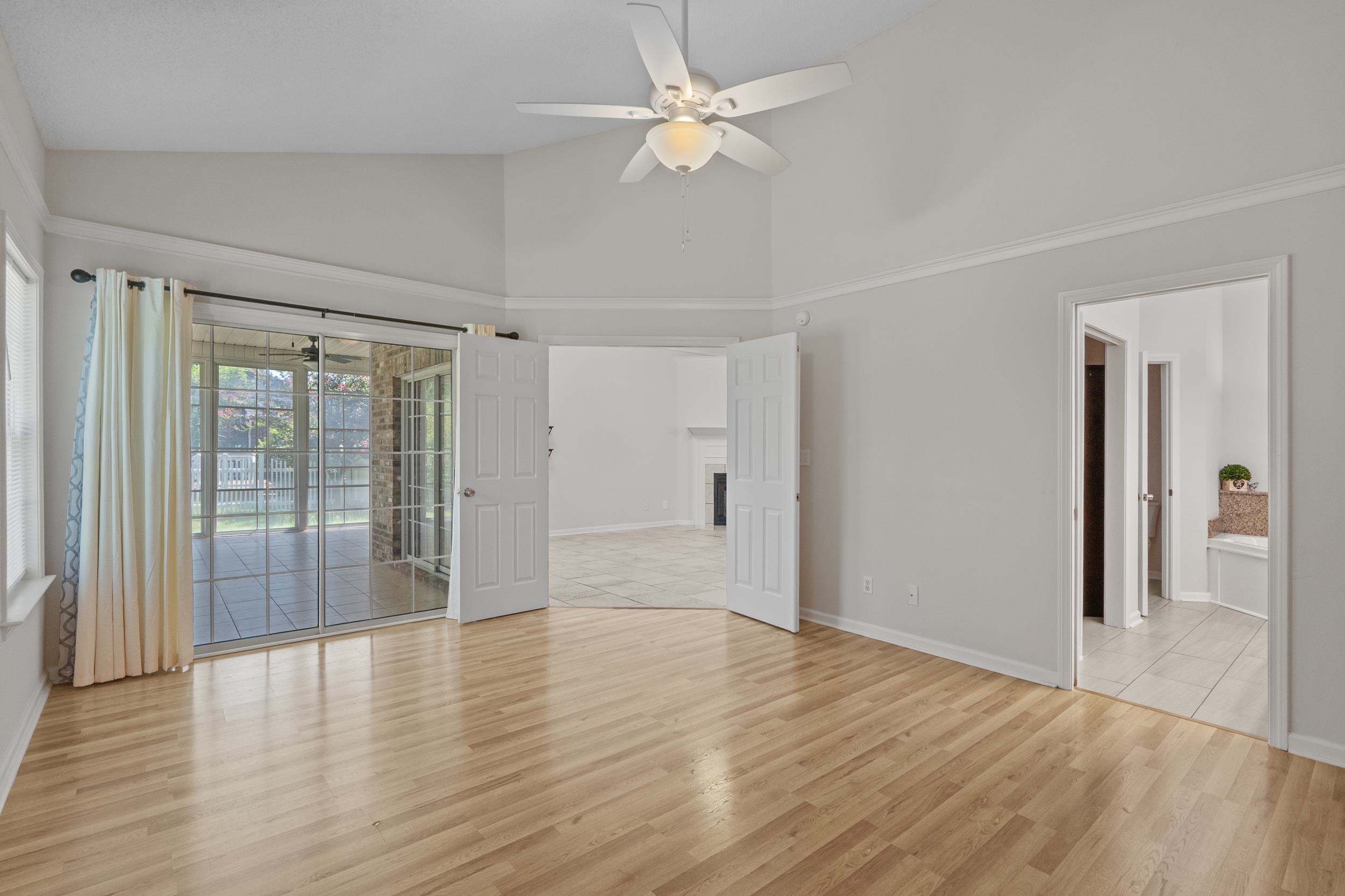 2119 Wentworth Dr. Property Photo 25