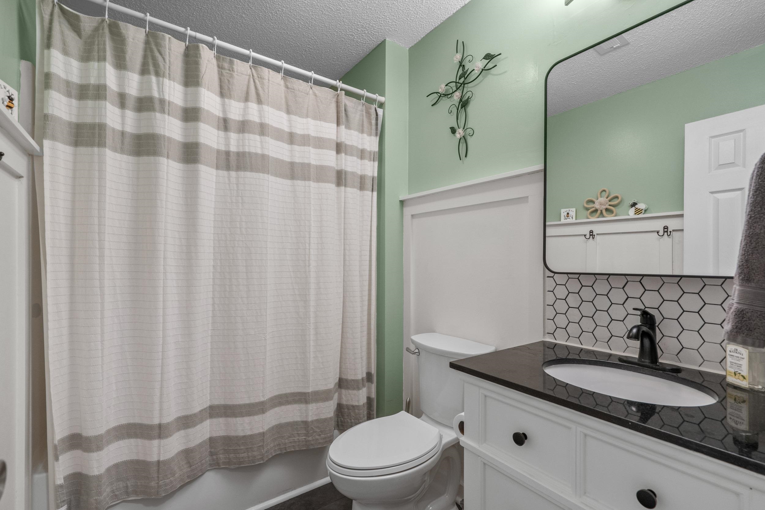 2119 Wentworth Dr. Property Photo 30