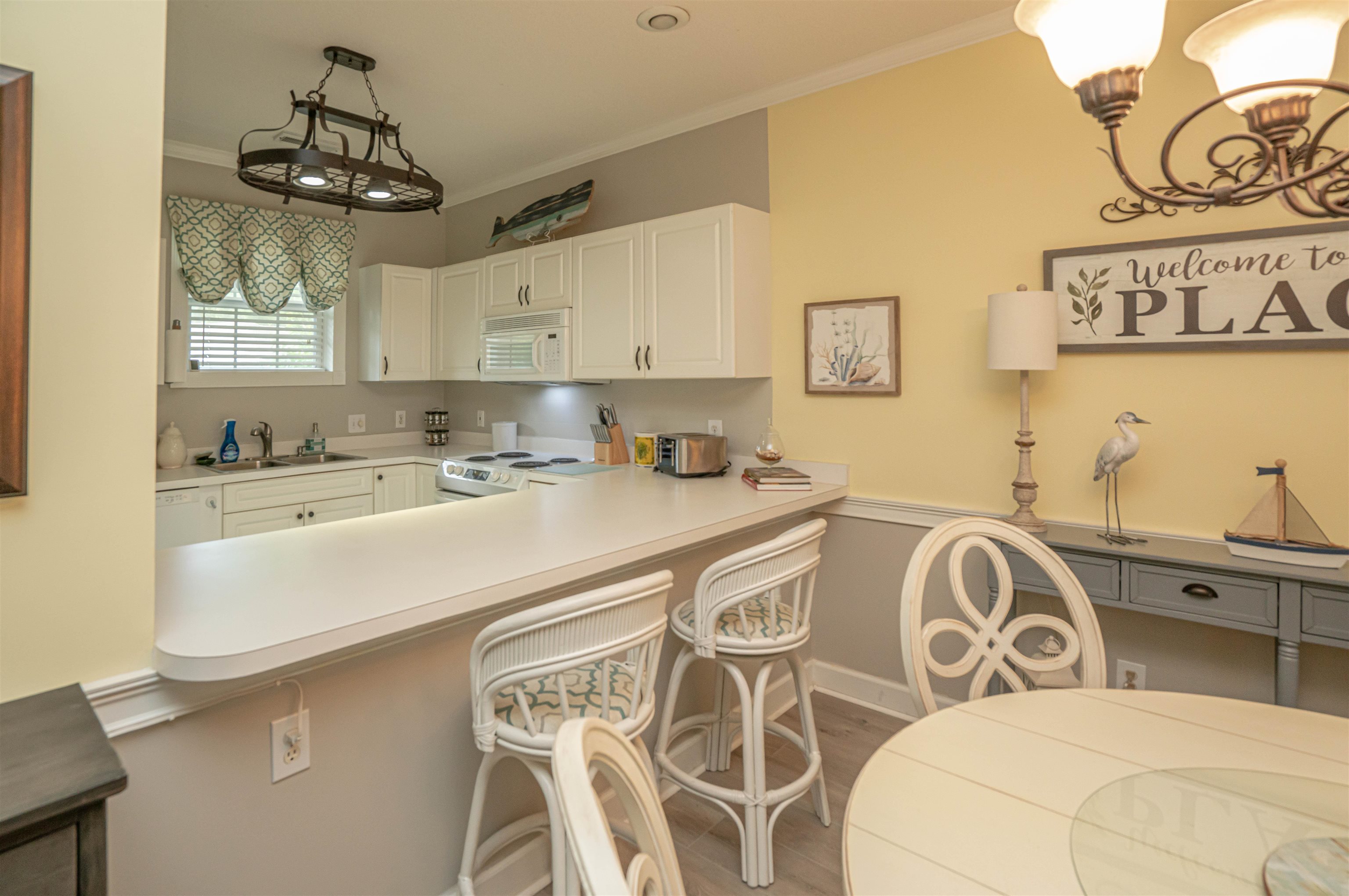 4241 Hibiscus Dr. Property Photo 5