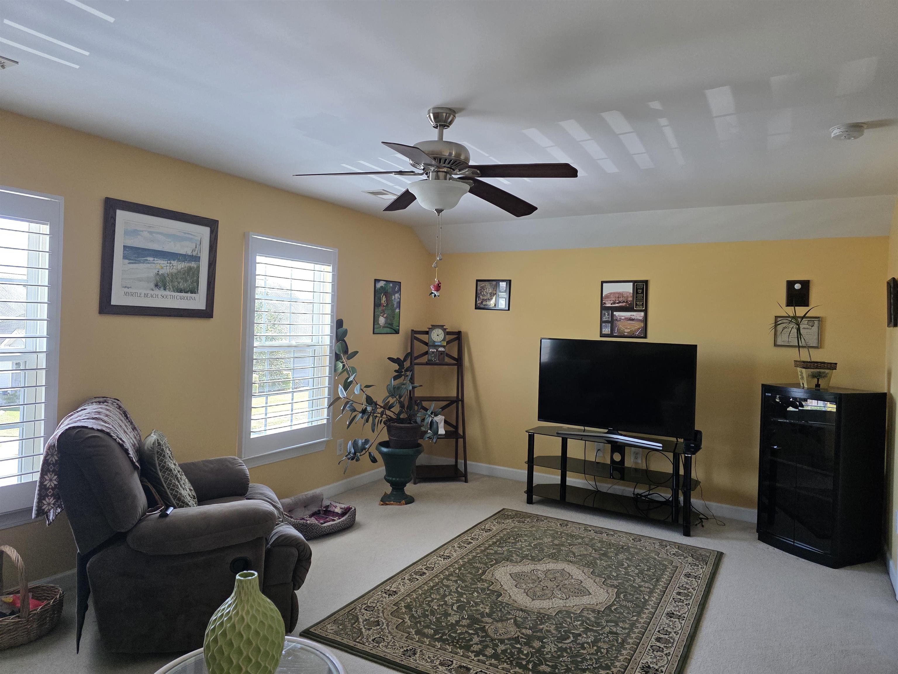 1575 Berkshire Ave. Property Photo 16