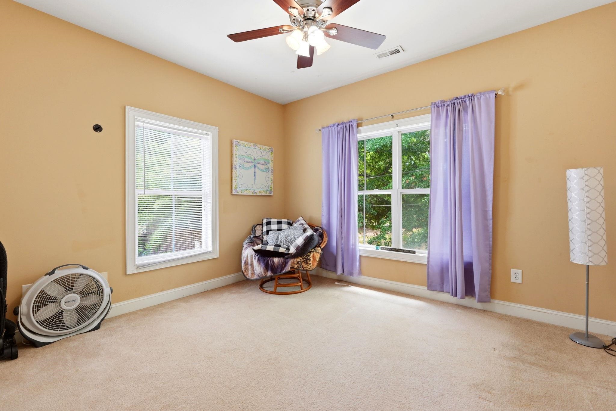 577 Sunnyside Ave. Property Photo 22