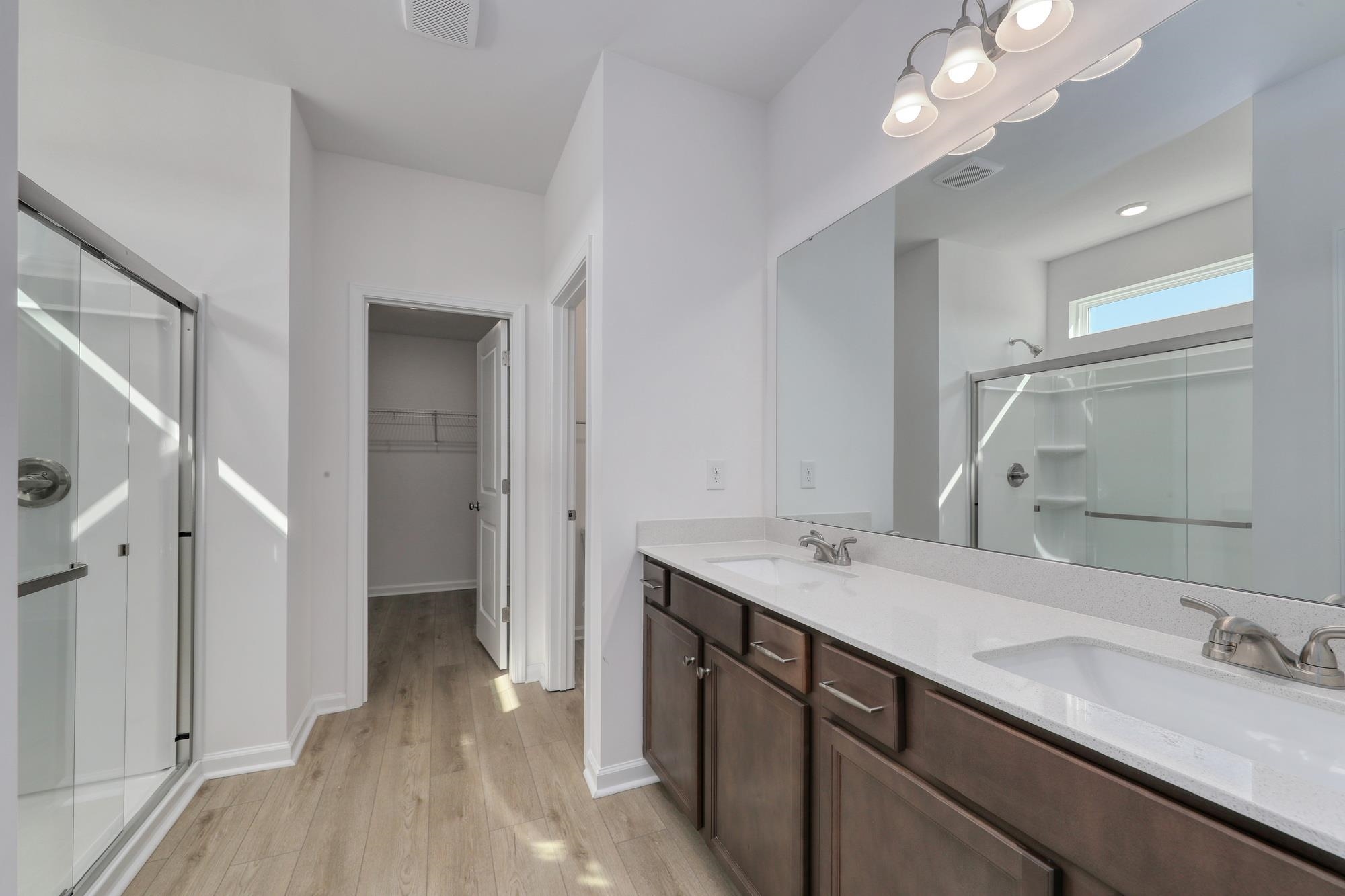 805 Wild Indigo Dr Property Photo 32