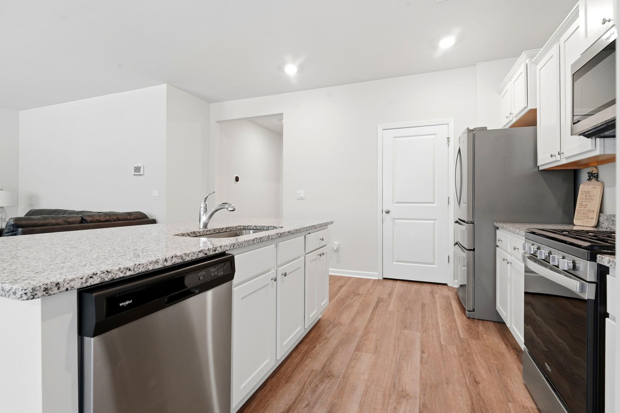 9147 Fort Hill Way Property Photo 8