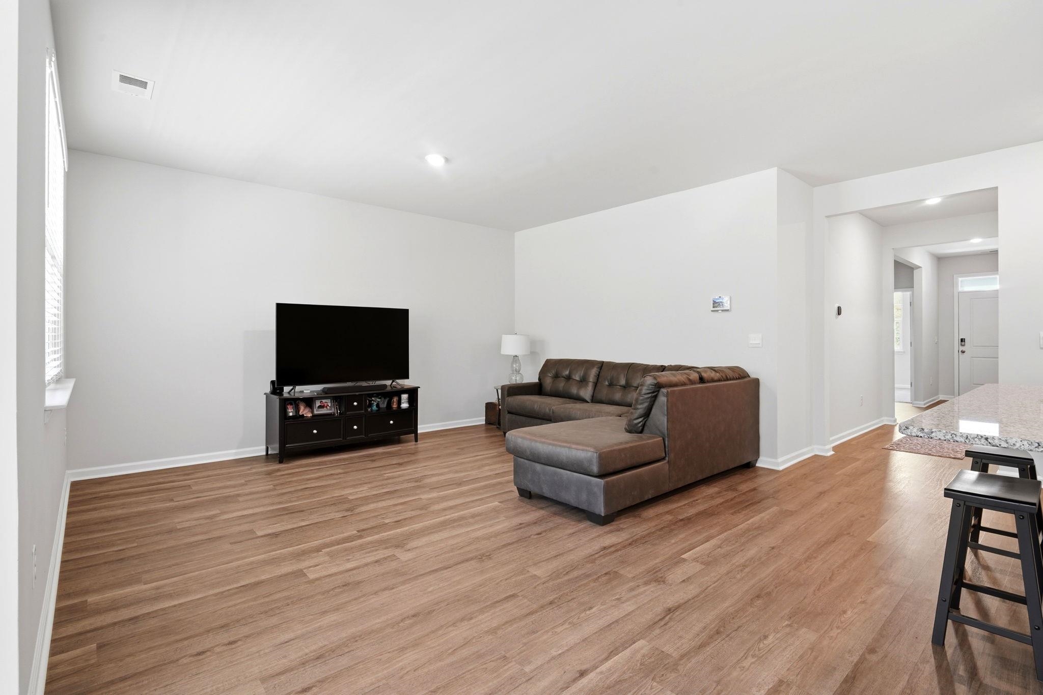 9147 Fort Hill Way Property Photo 13