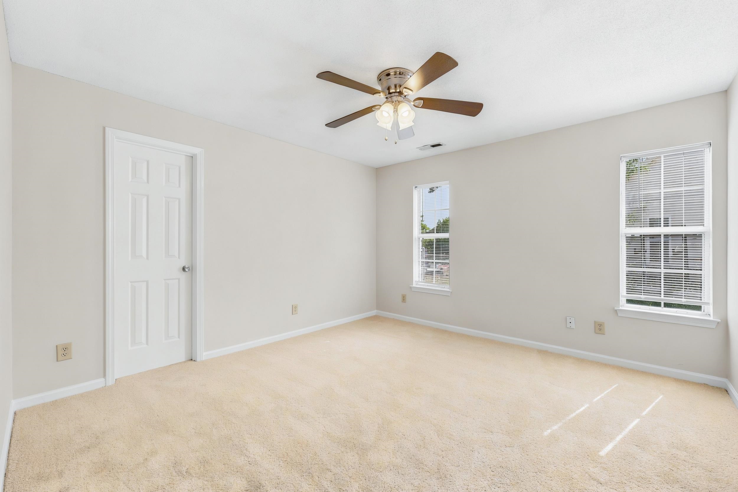 539 Drake Ln. Property Photo 15