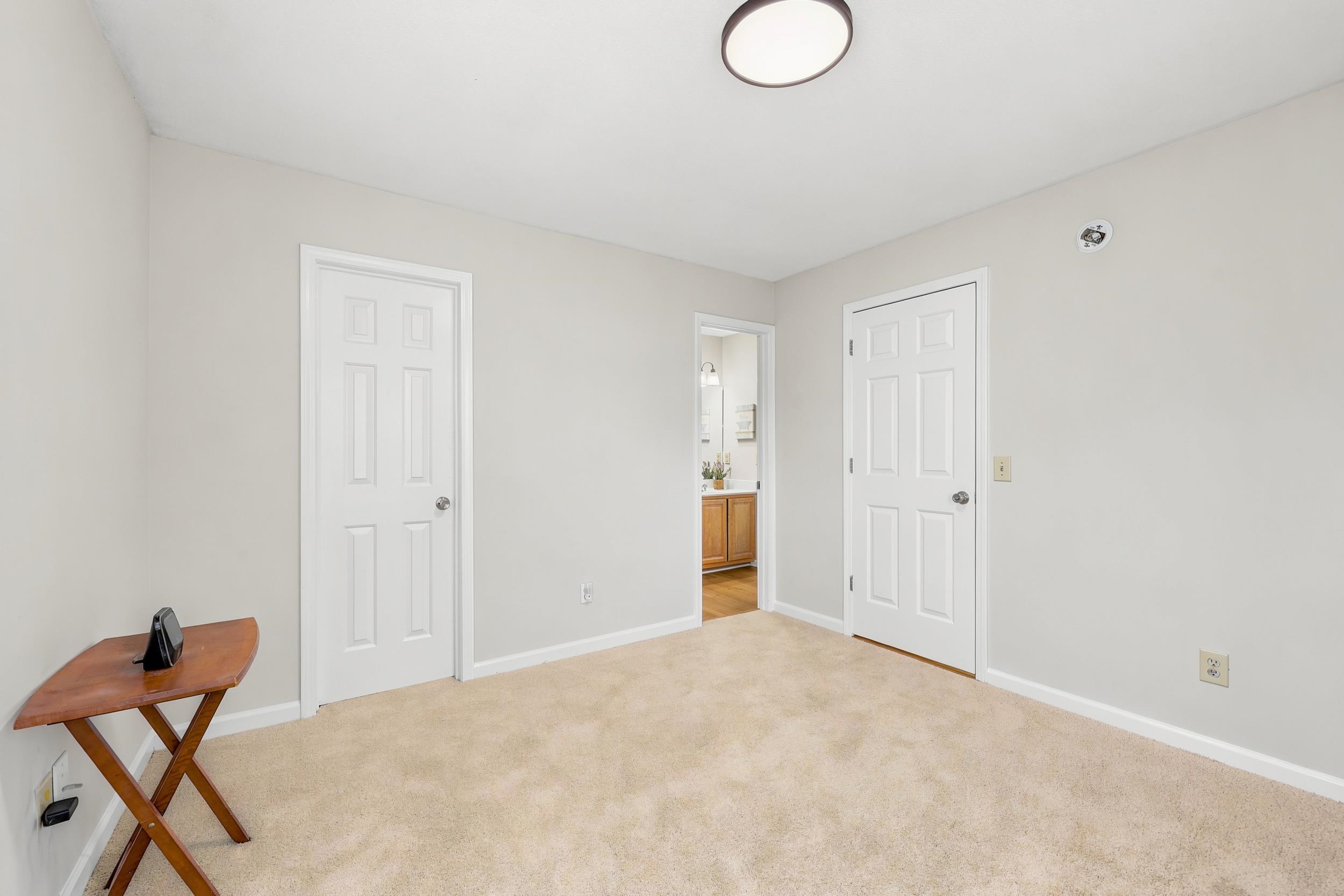 539 Drake Ln. Property Photo 20