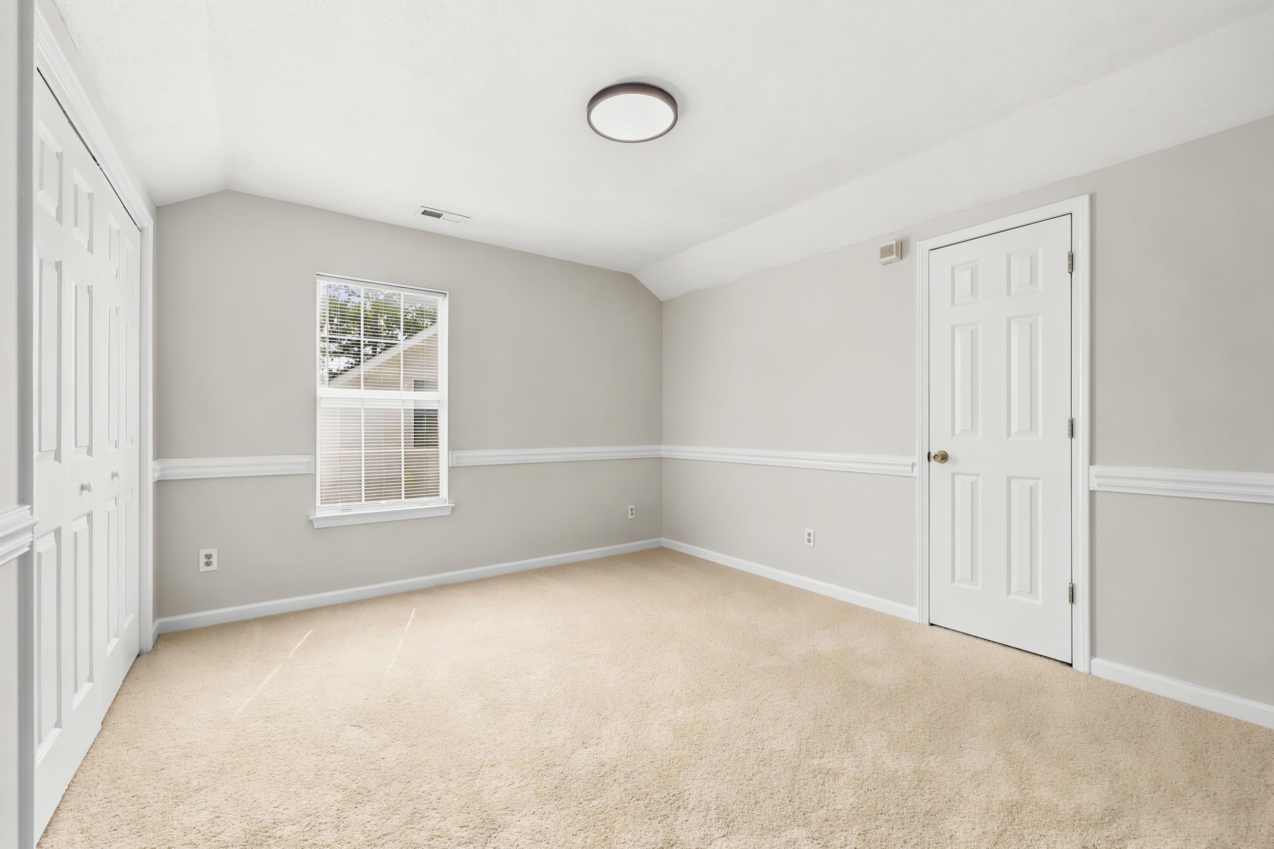 539 Drake Ln. Property Photo 28