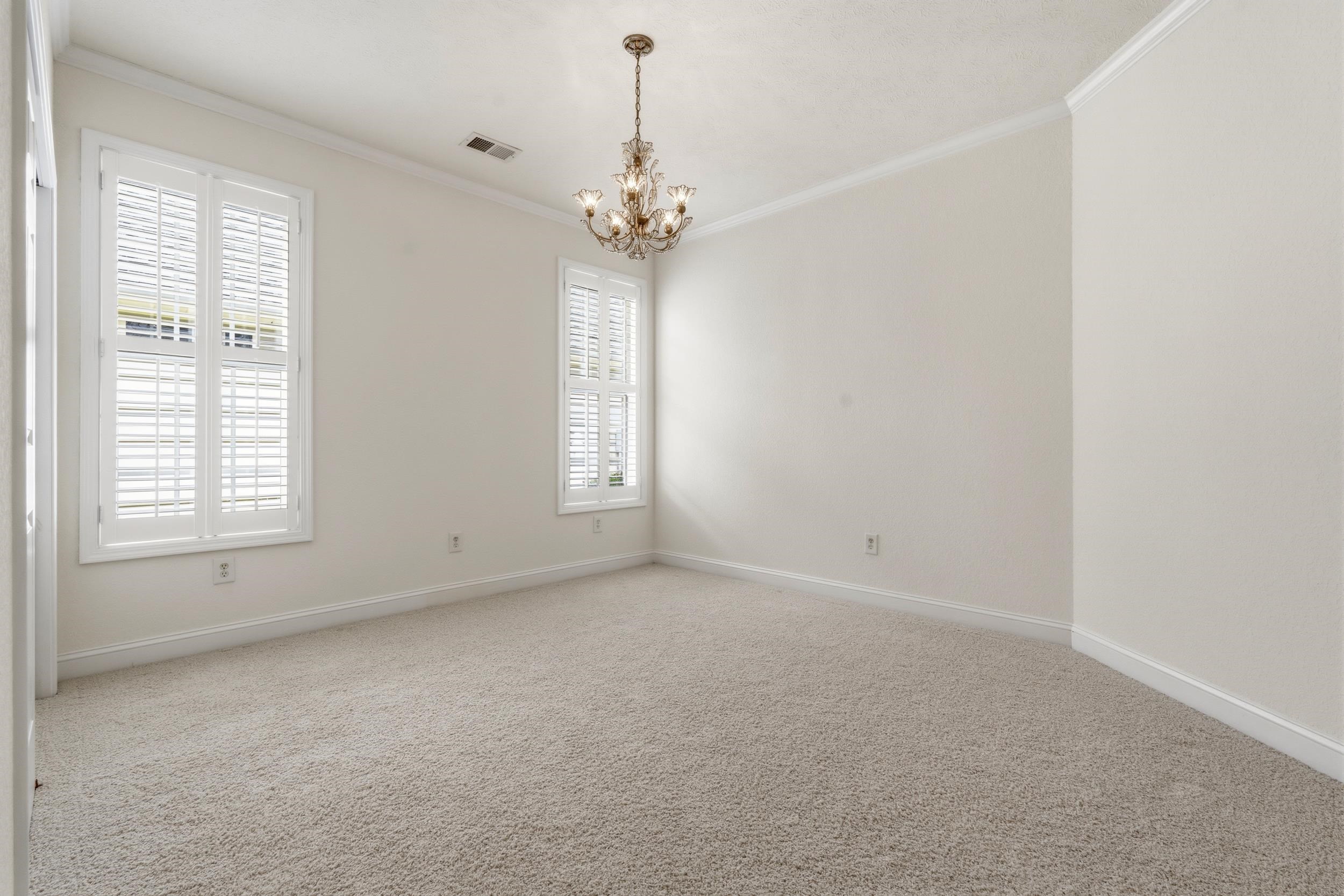 266 Wedgefield Dr. Property Photo 32