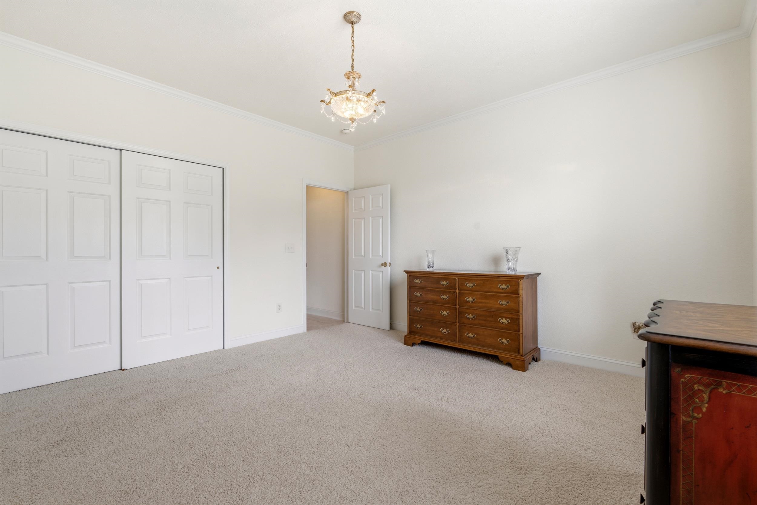 266 Wedgefield Dr. Property Photo 40