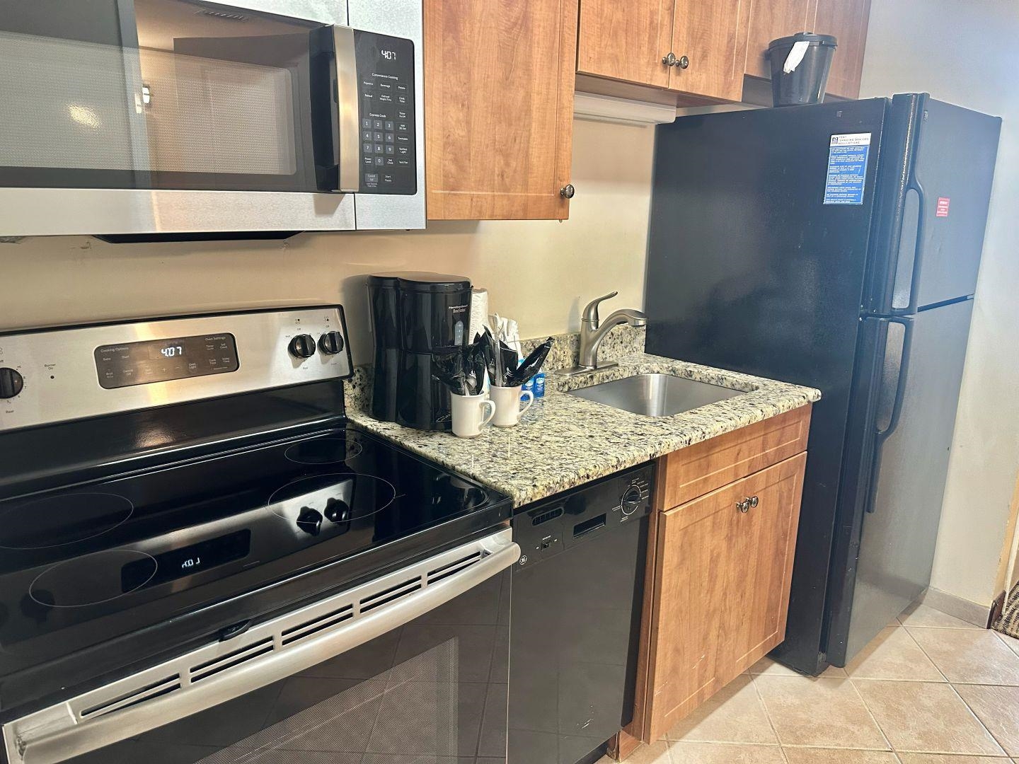 2100 N Ocean Blvd. Property Photo 5