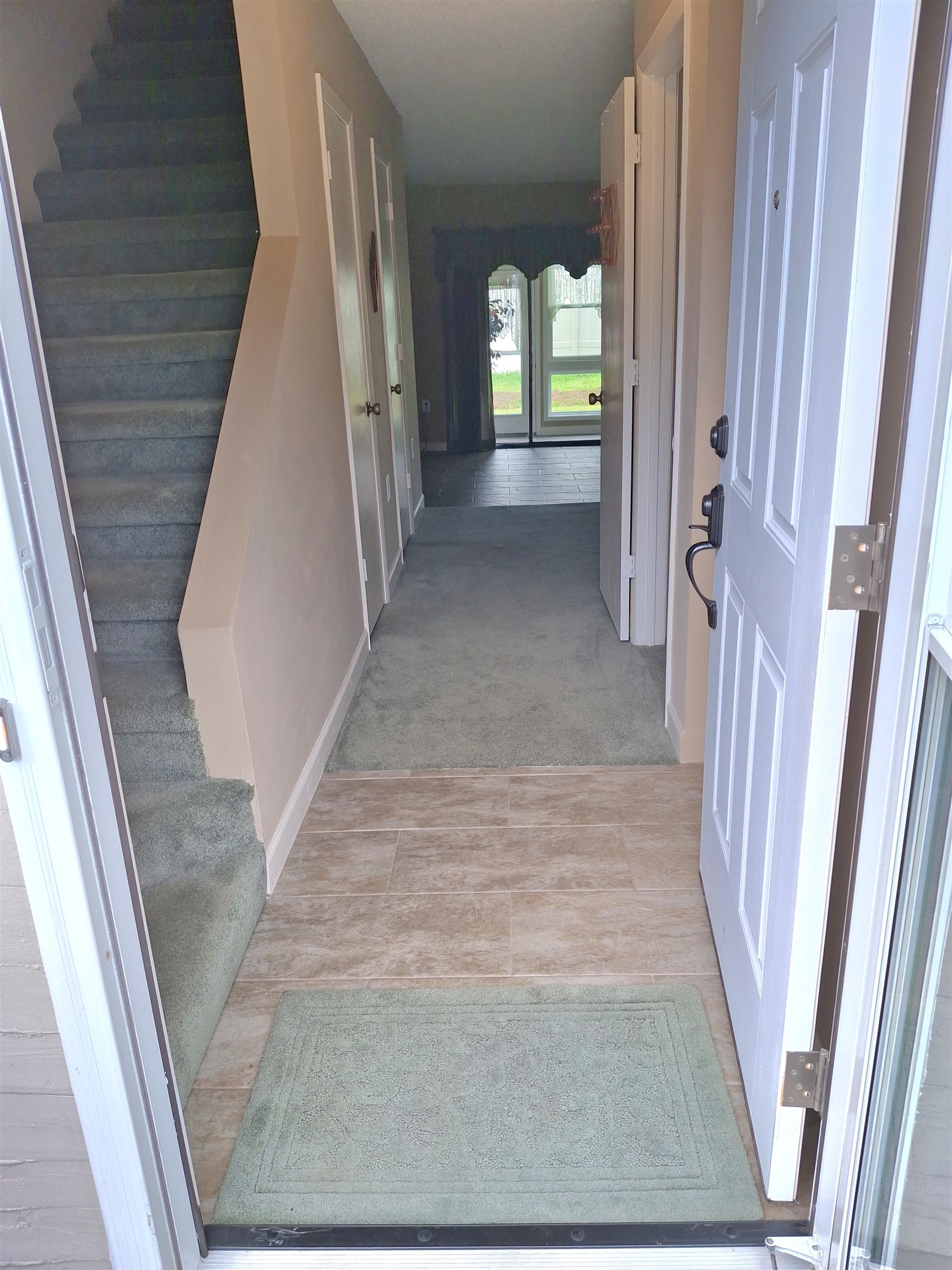 928 Villa Dr. Property Photo 12