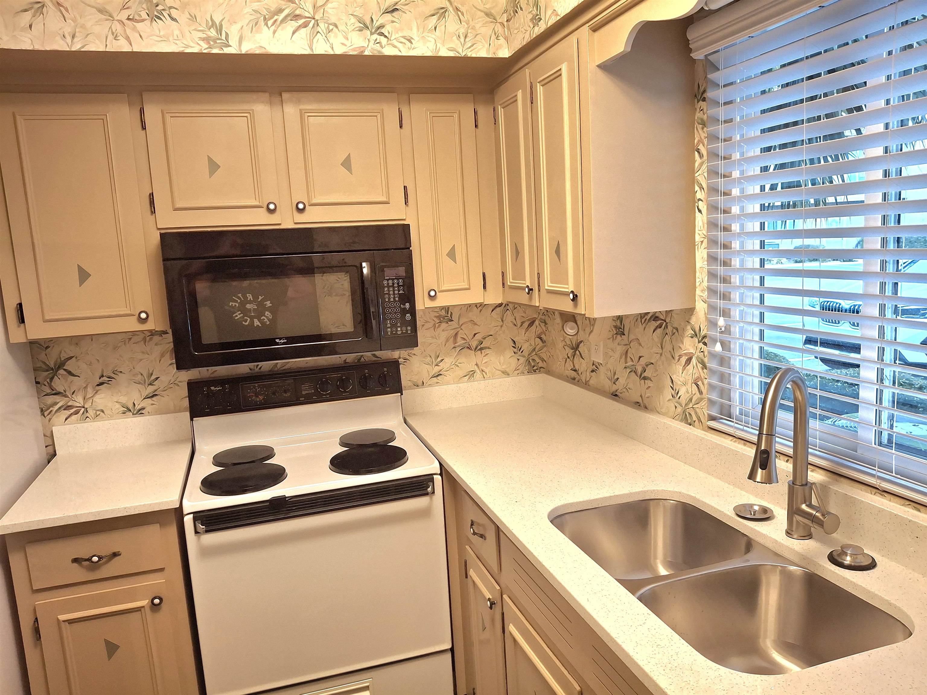 928 Villa Dr. Property Photo 24