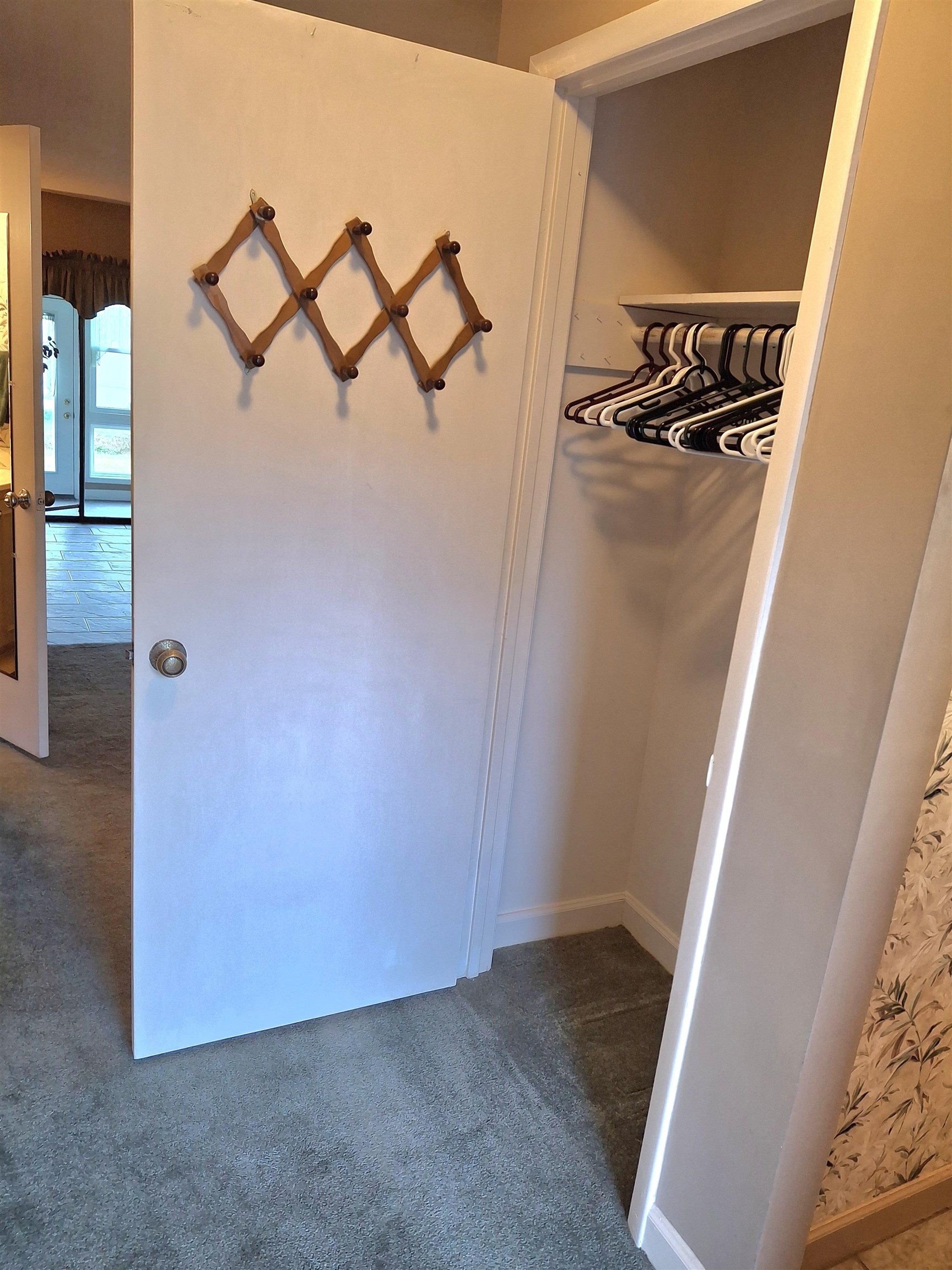 928 Villa Dr. Property Photo 33