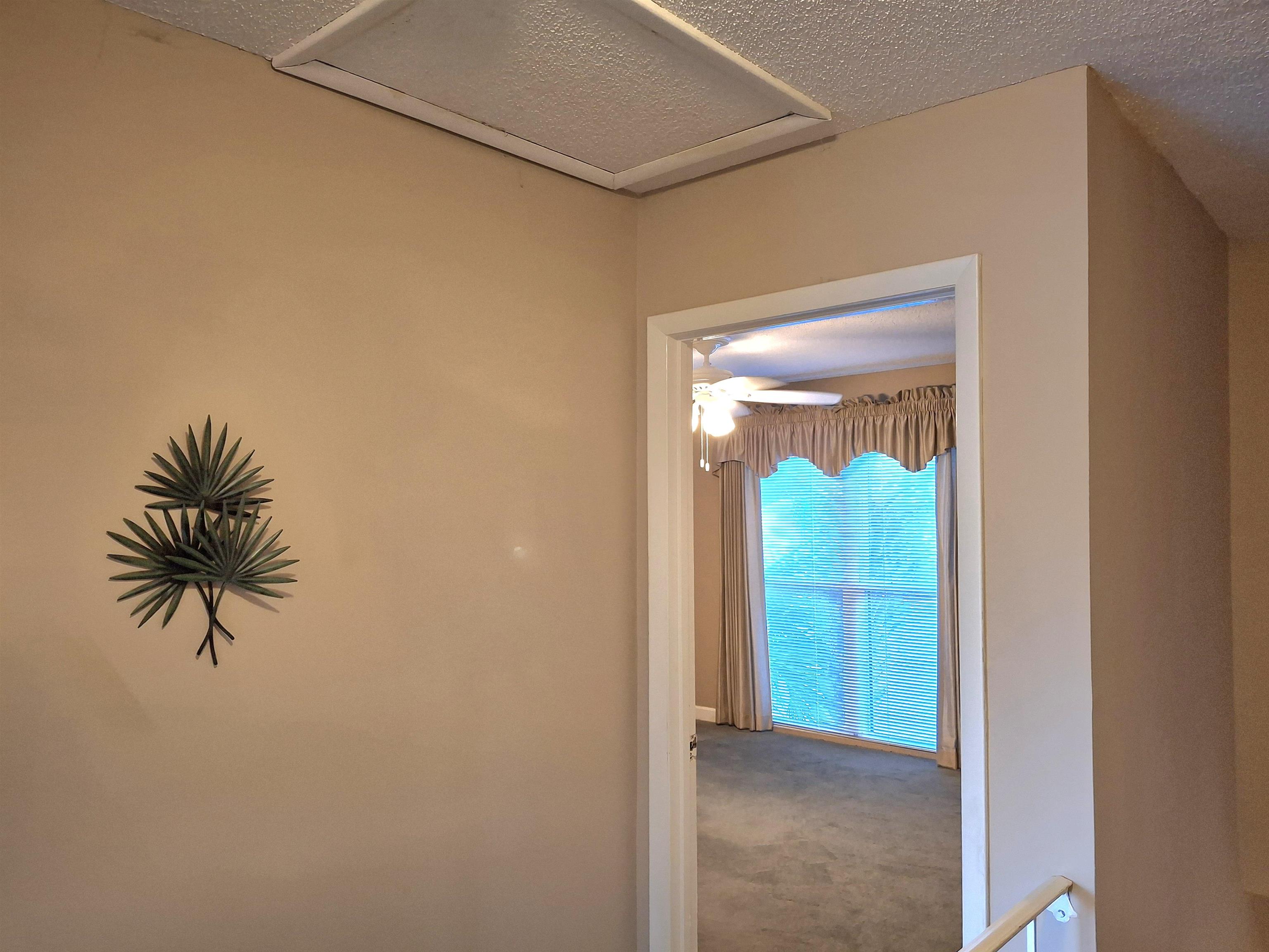 928 Villa Dr. Property Photo 48