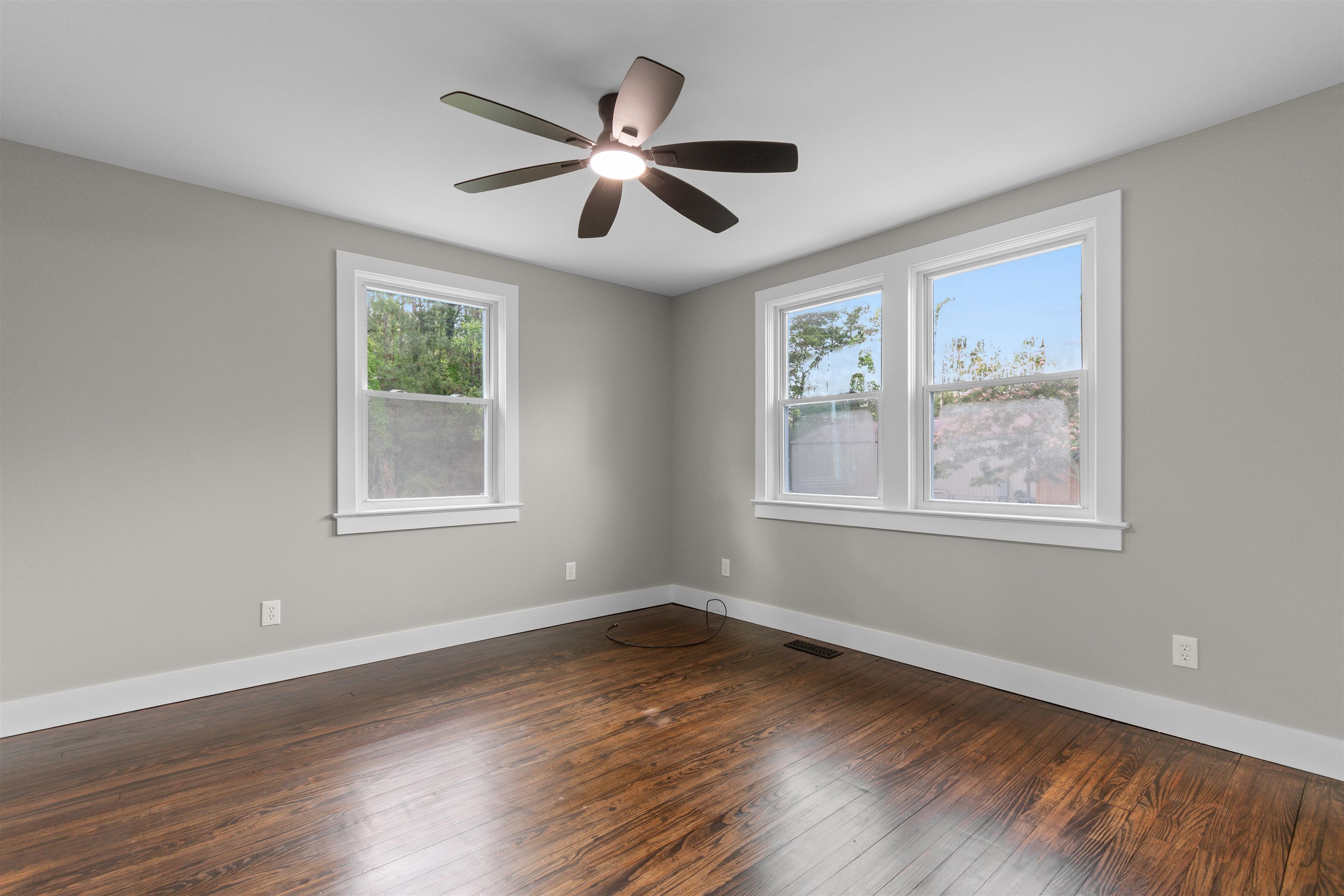 305 S Magnolia Ave. Property Photo 13