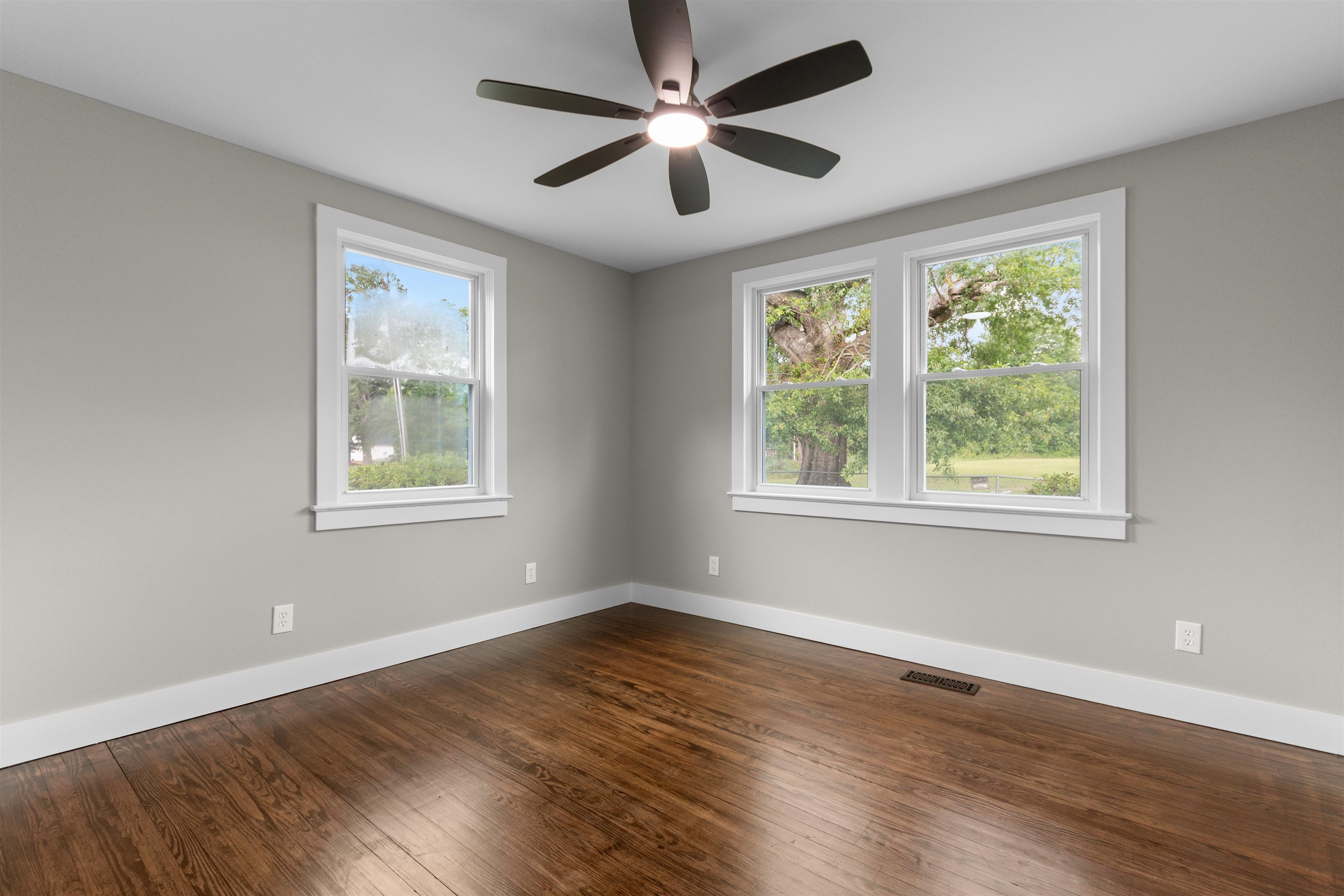 305 S Magnolia Ave. Property Photo 17