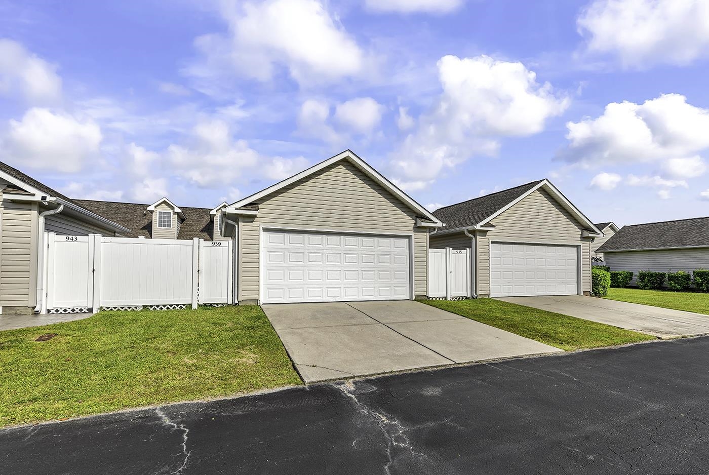 939 Wrigley Dr. Property Photo 37