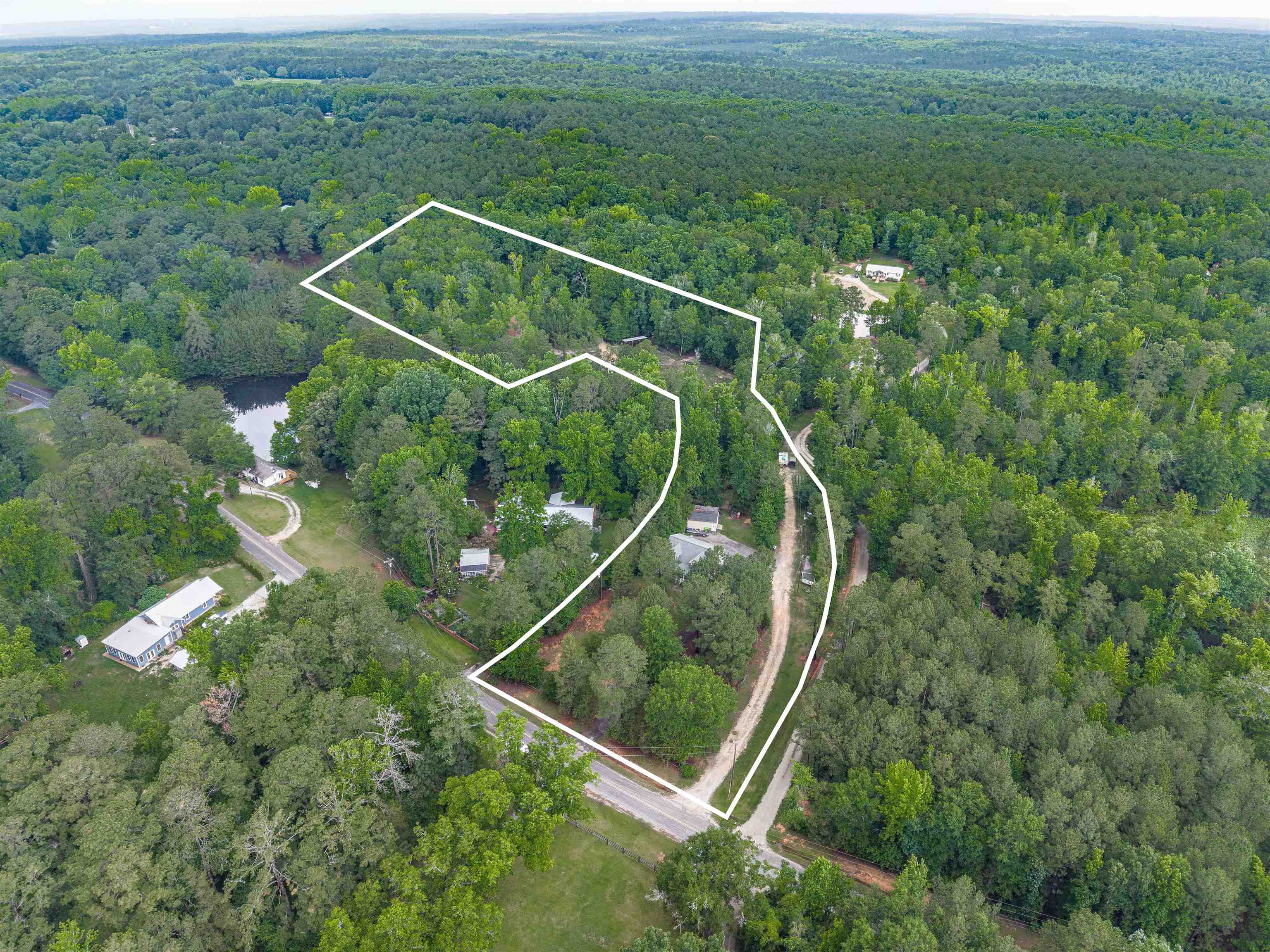 565 Portia Rd Property Photo 2