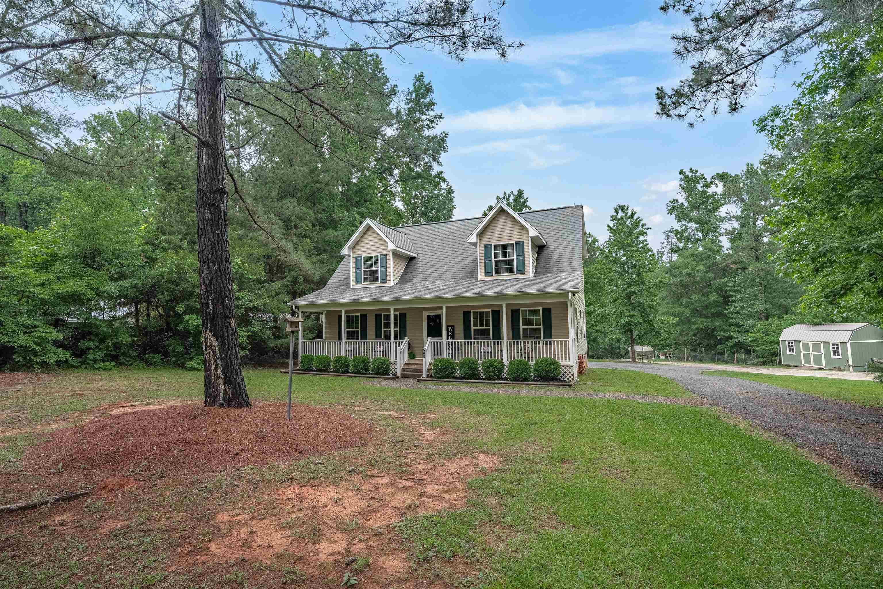 565 Portia Rd Property Photo 4