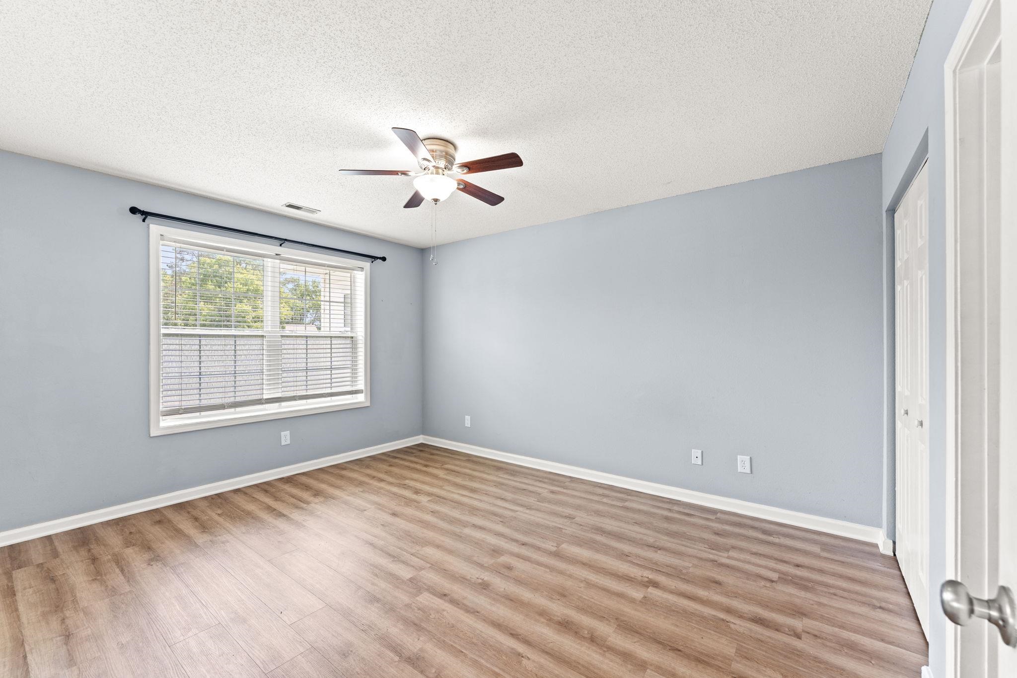 4265 Villa Dr. Property Photo 11
