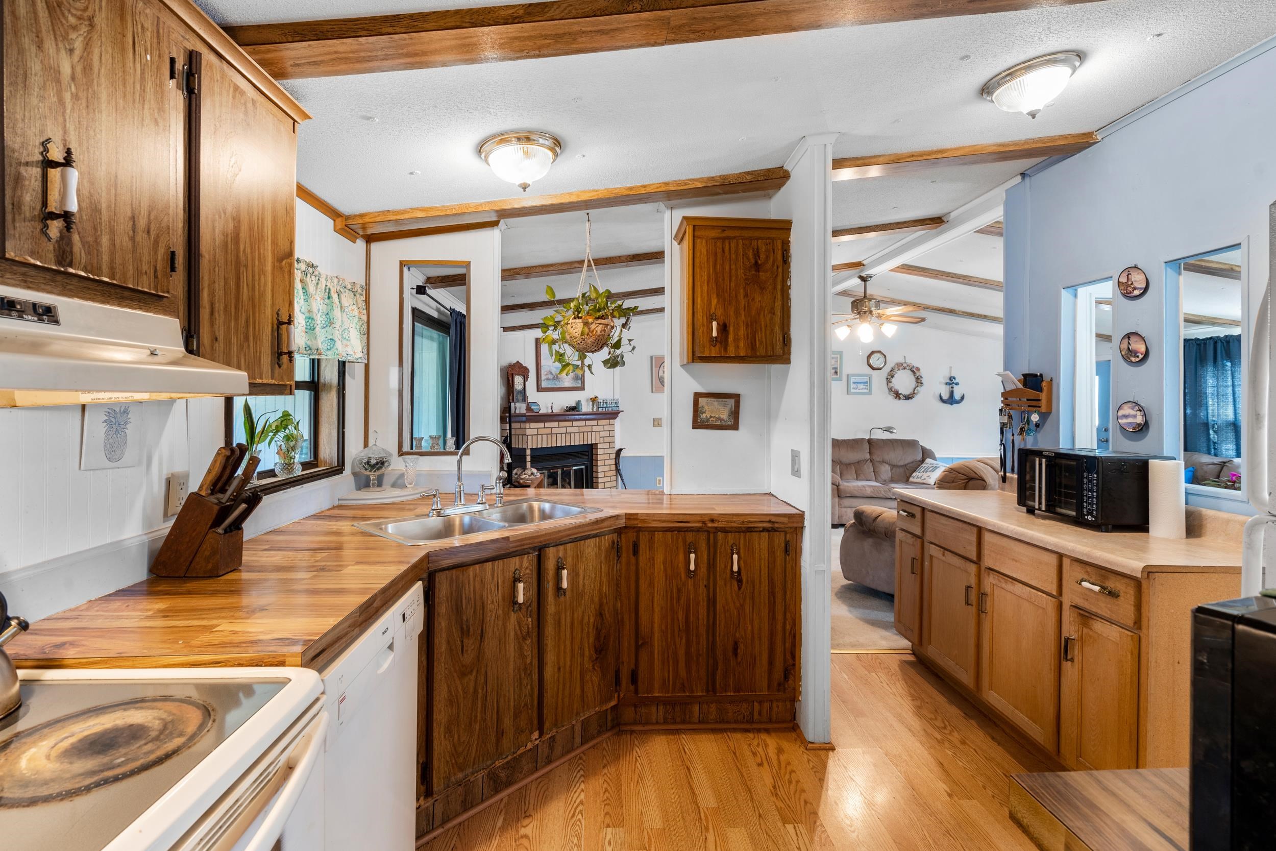 17 Crooked Island Circle Property Photo 12