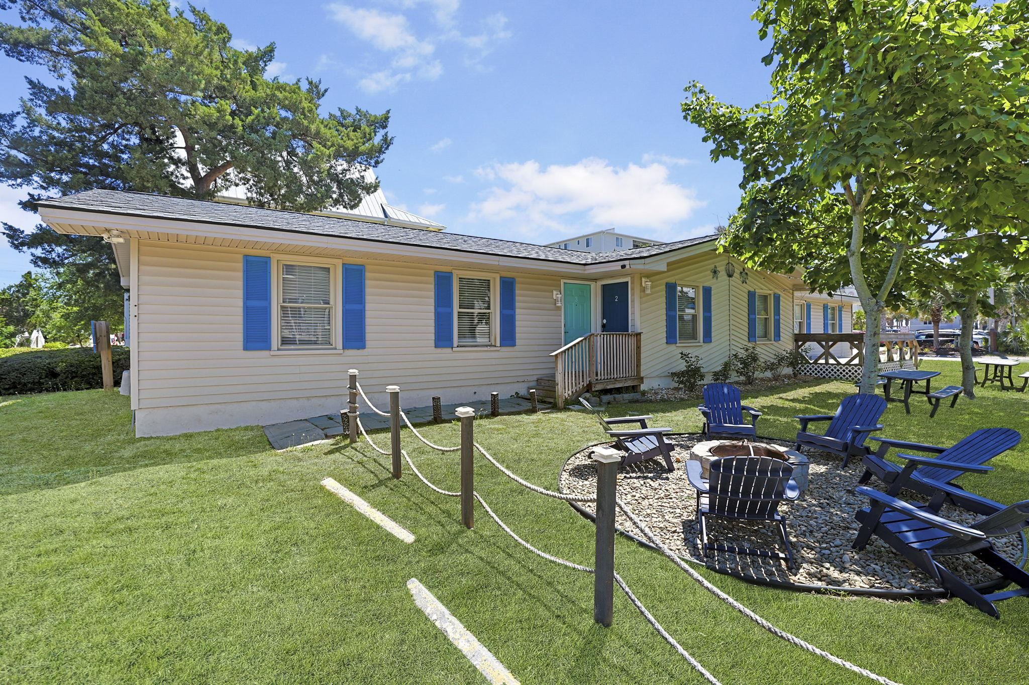 4610 Seaview St. Property Photo 43