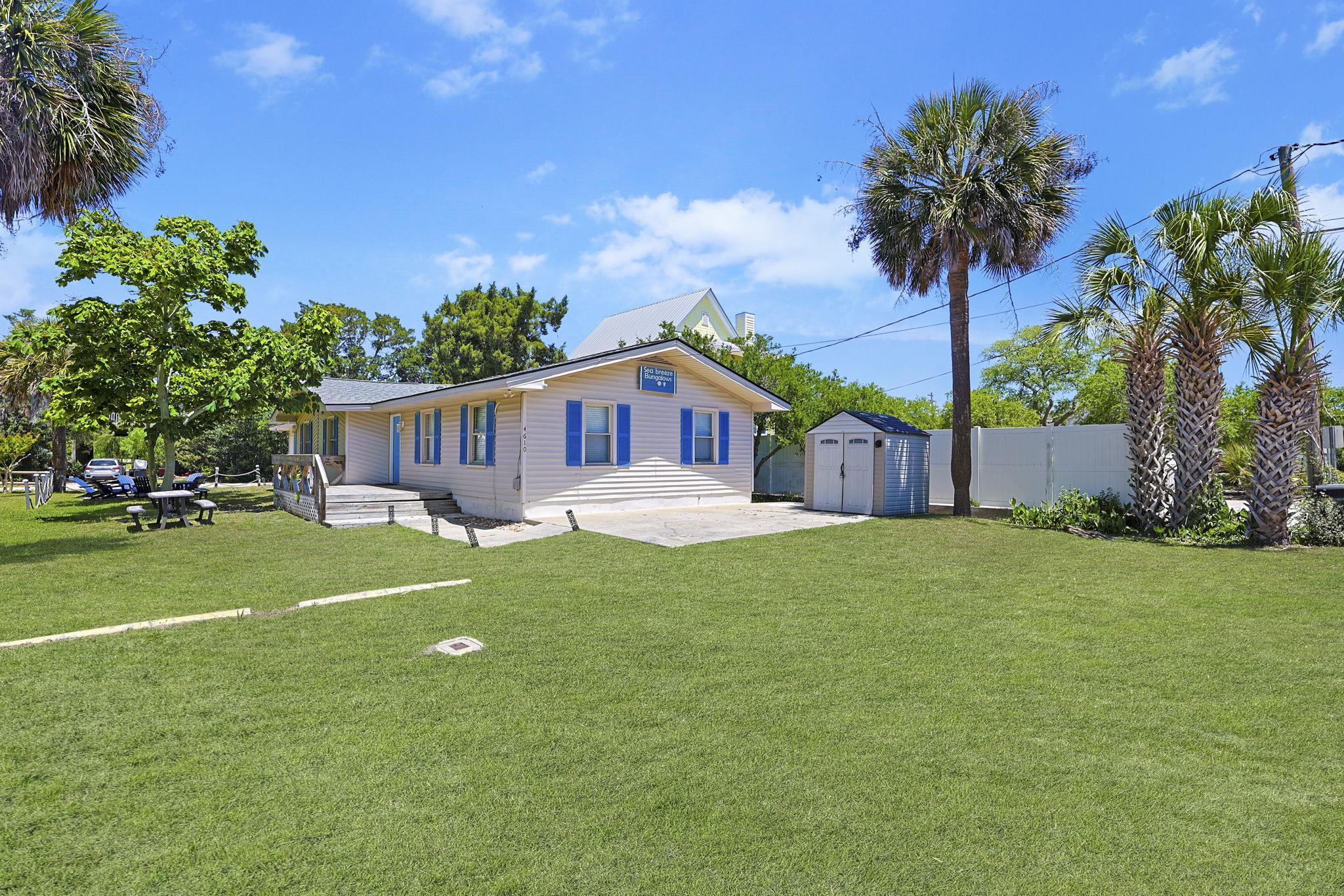 4610 Seaview St. Property Photo 45