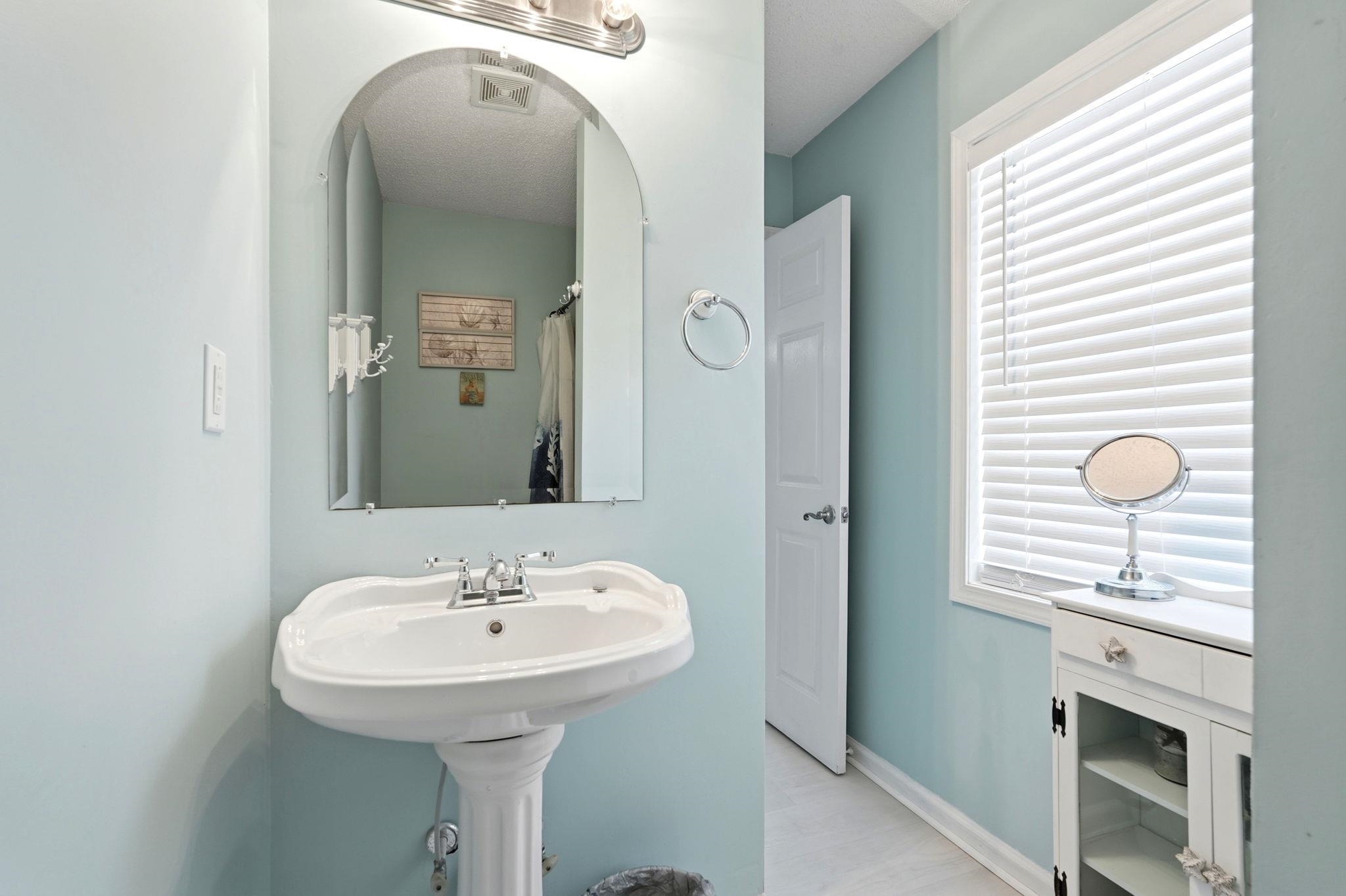6001 - 1808 Lovestone Dr. Property Photo 27