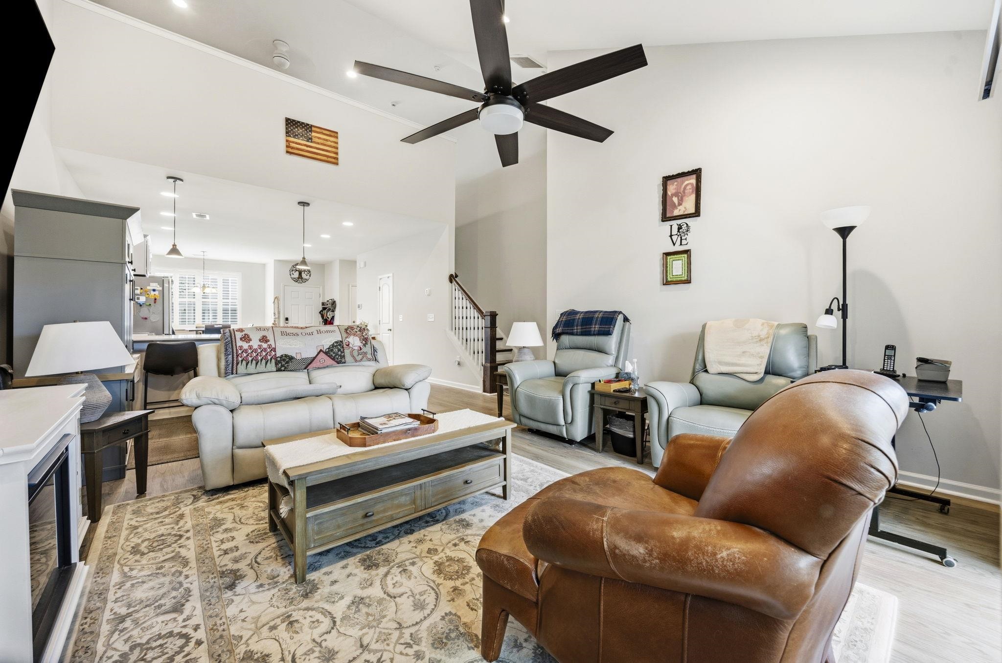 163 Machrie Loop Property Photo 8