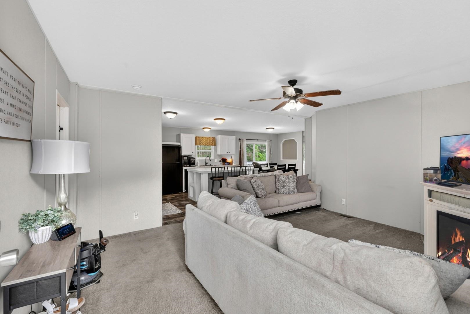 1364 Tidway Circle Property Photo 3