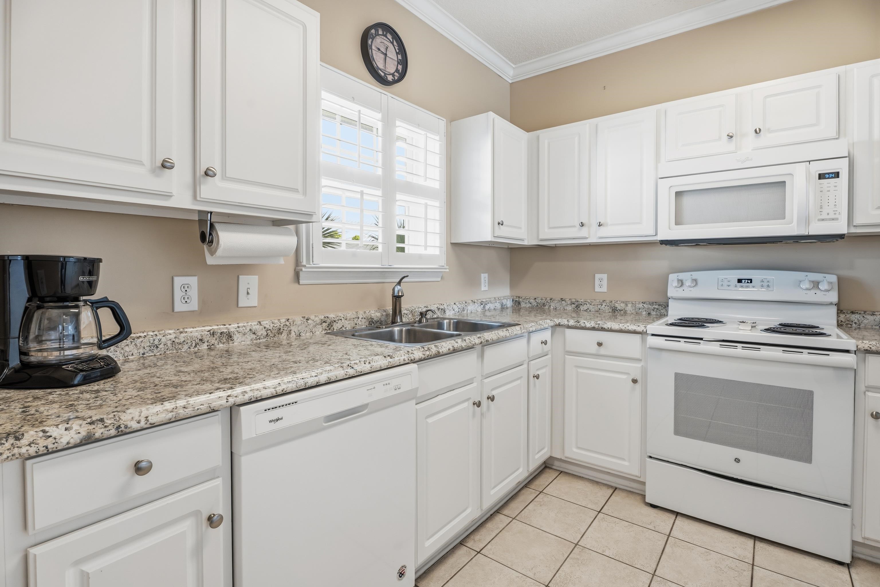 5801 Oyster Catcher Dr. Property Photo 6