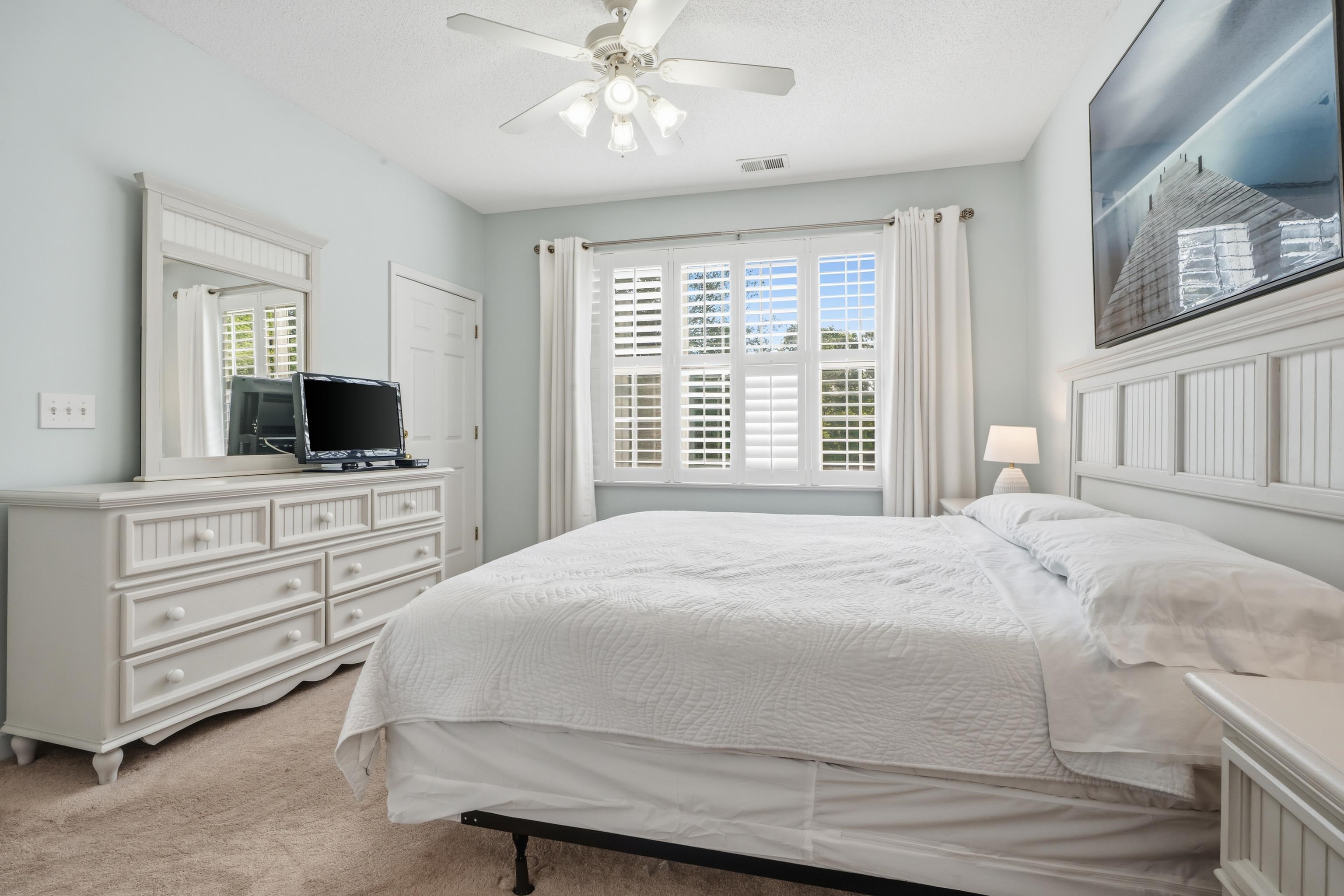 5801 Oyster Catcher Dr. Property Photo 15