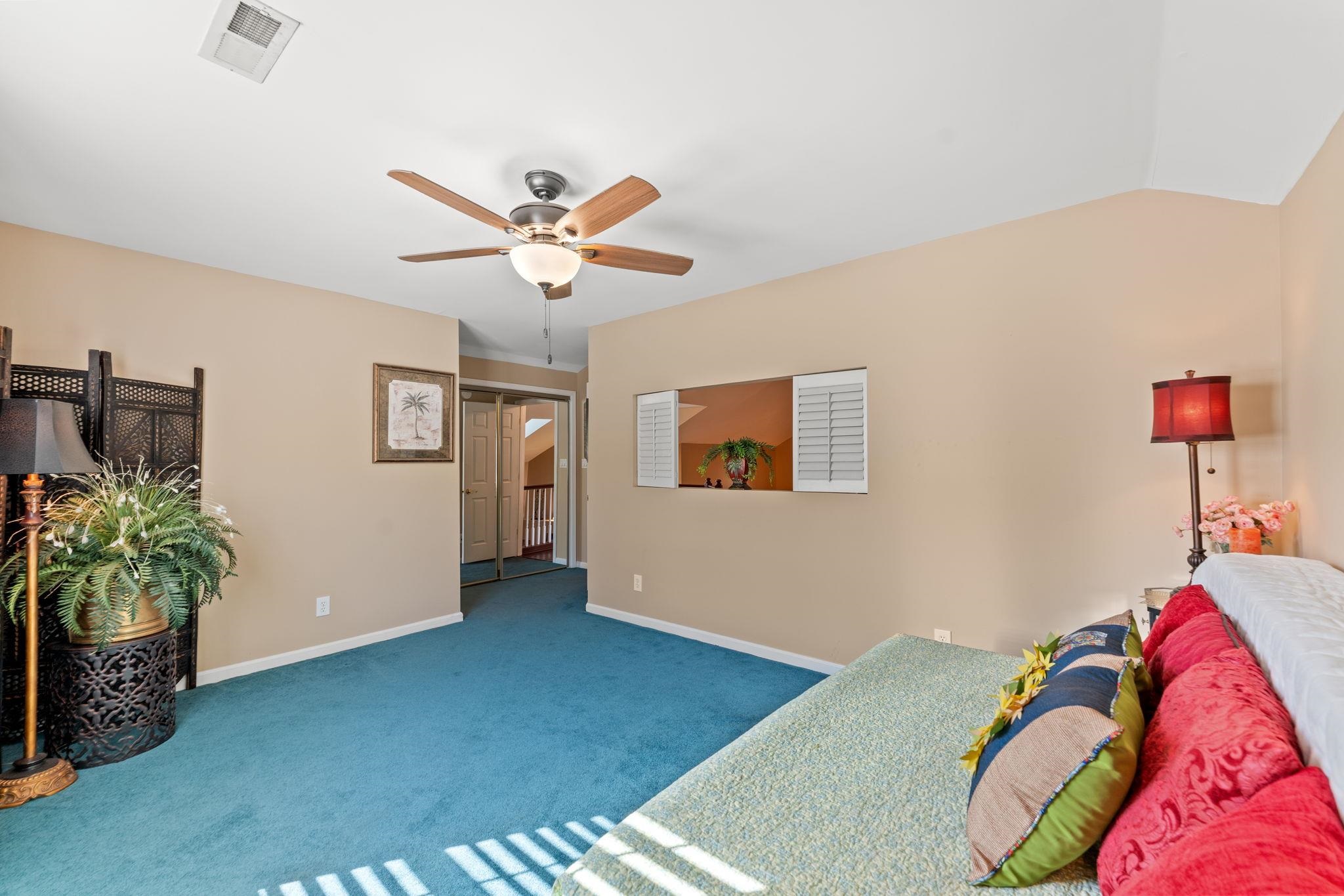 9624 Chestnut Ridge Dr. Property Photo 31