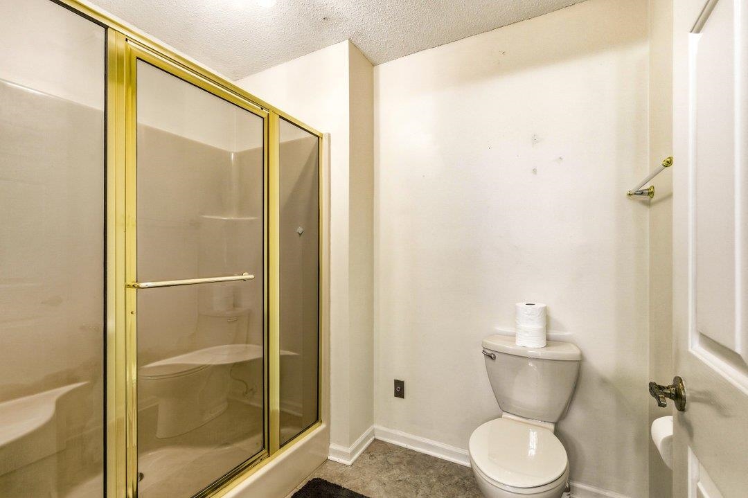 107 Mayberry Ln. Property Photo 16