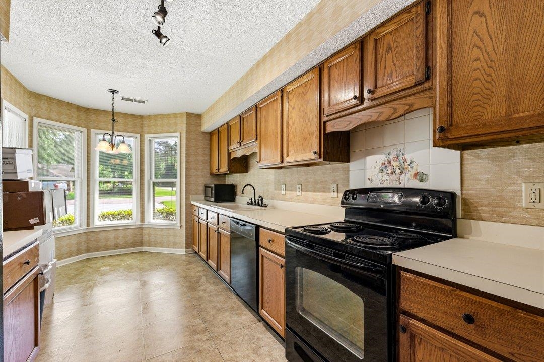 107 Mayberry Ln. Property Photo 19
