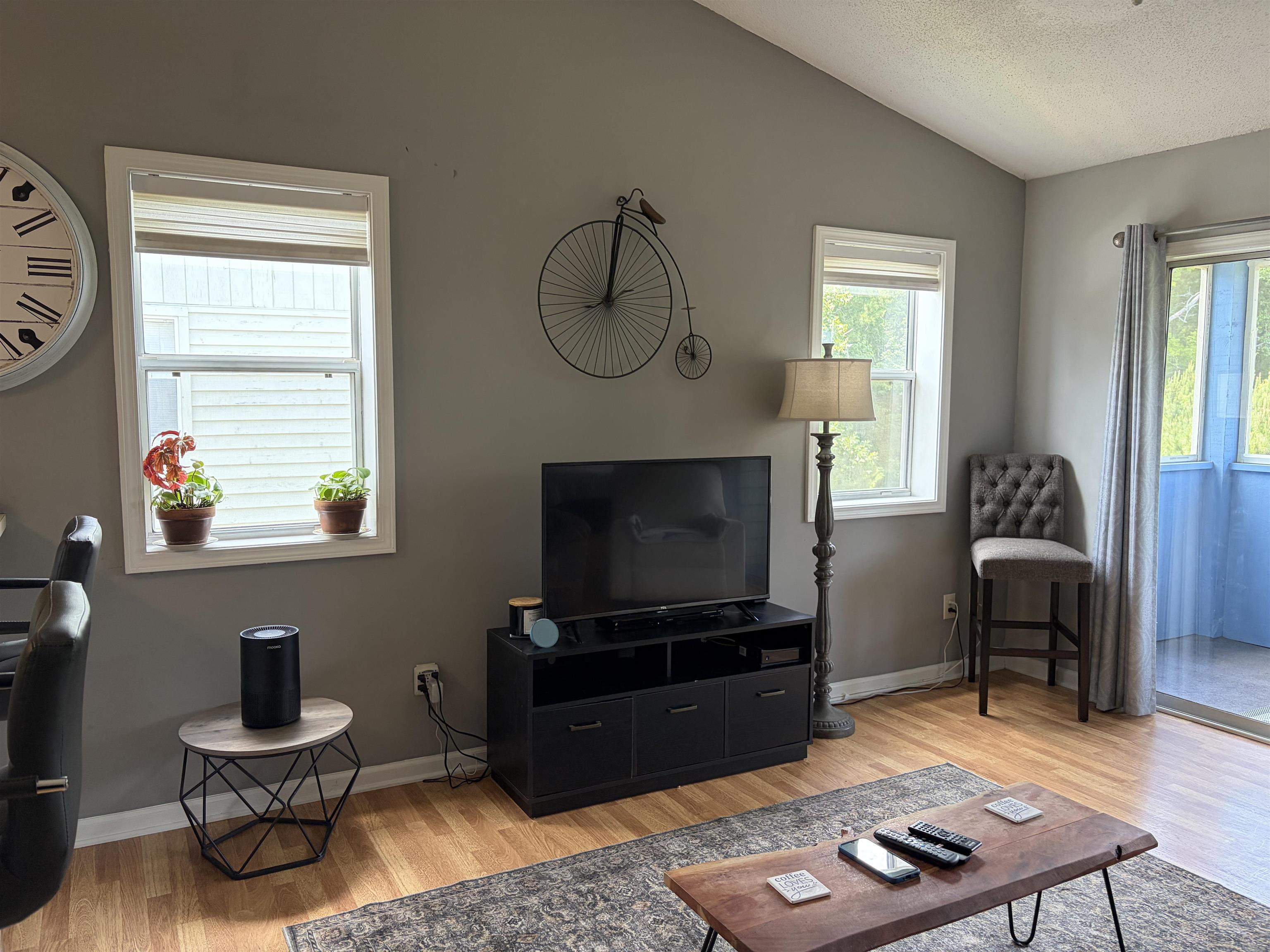 1450 Blue Tree Ct. Property Photo 4