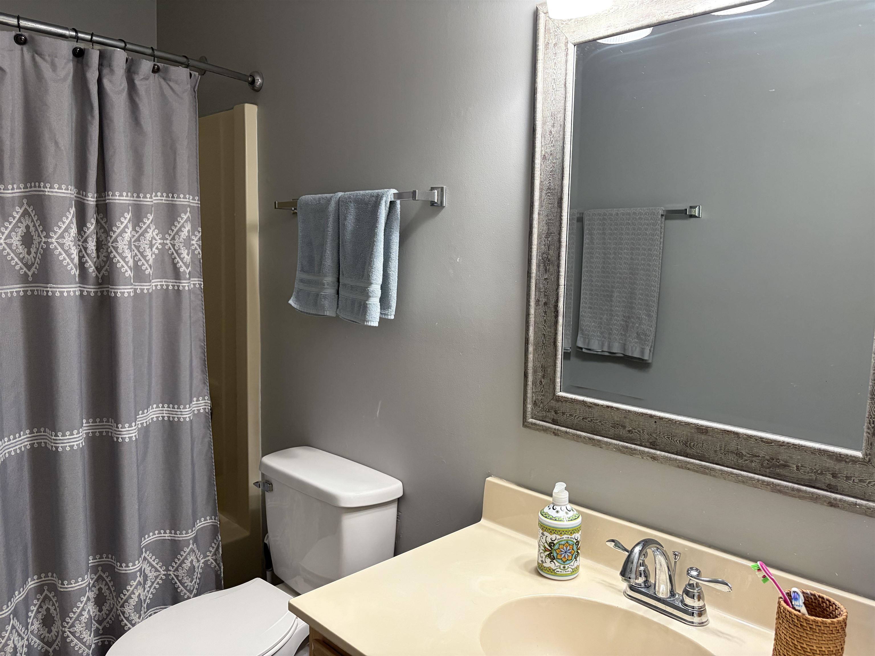 1450 Blue Tree Ct. Property Photo 17