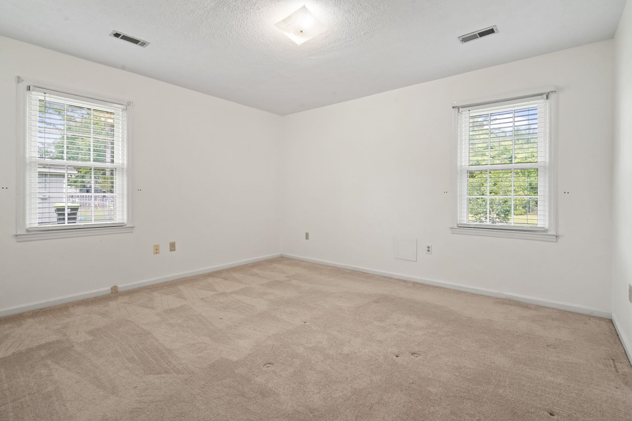620 Mammie Dr. Property Photo 13