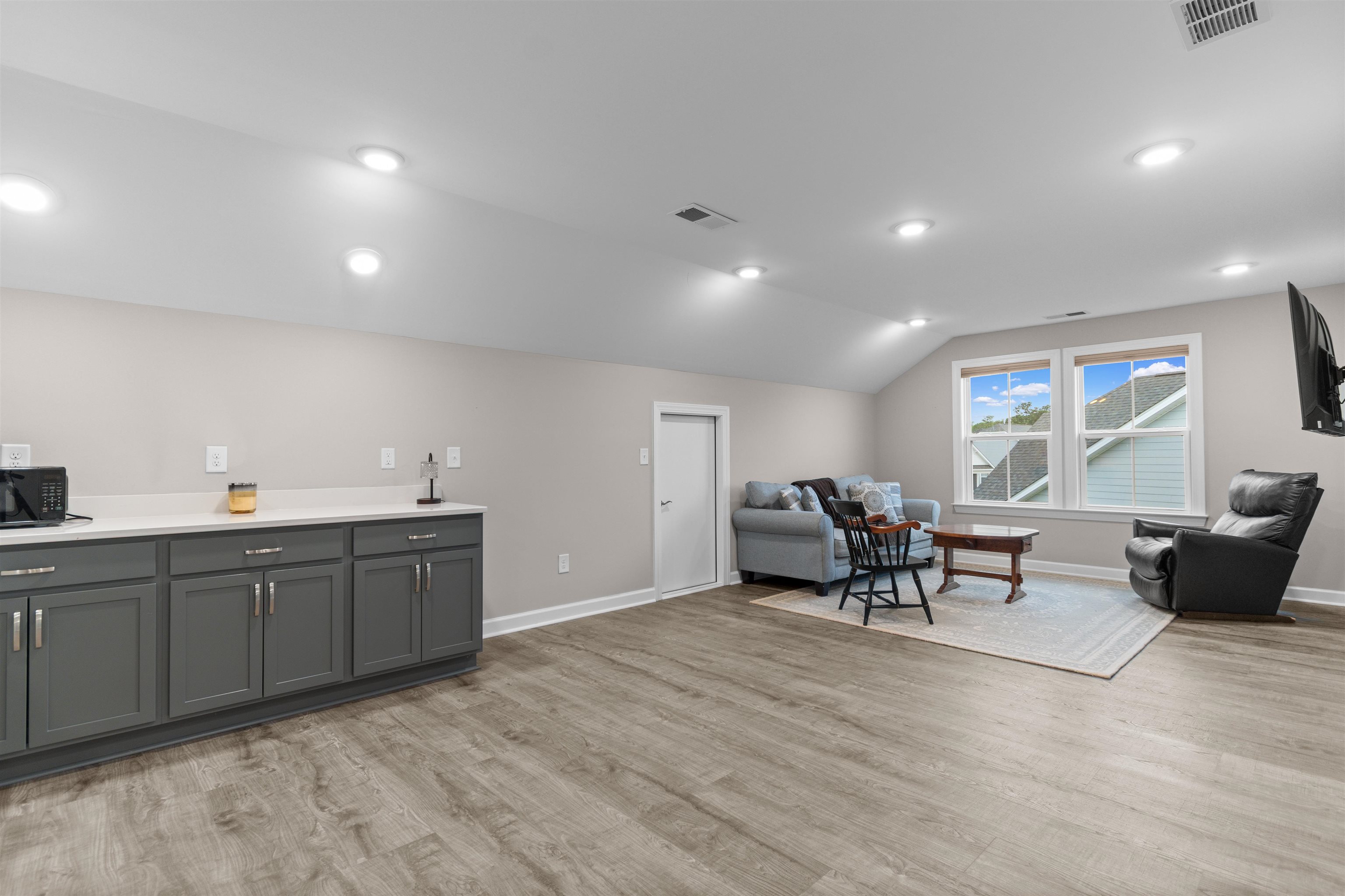 801 Lesabre Loop Property Photo 41