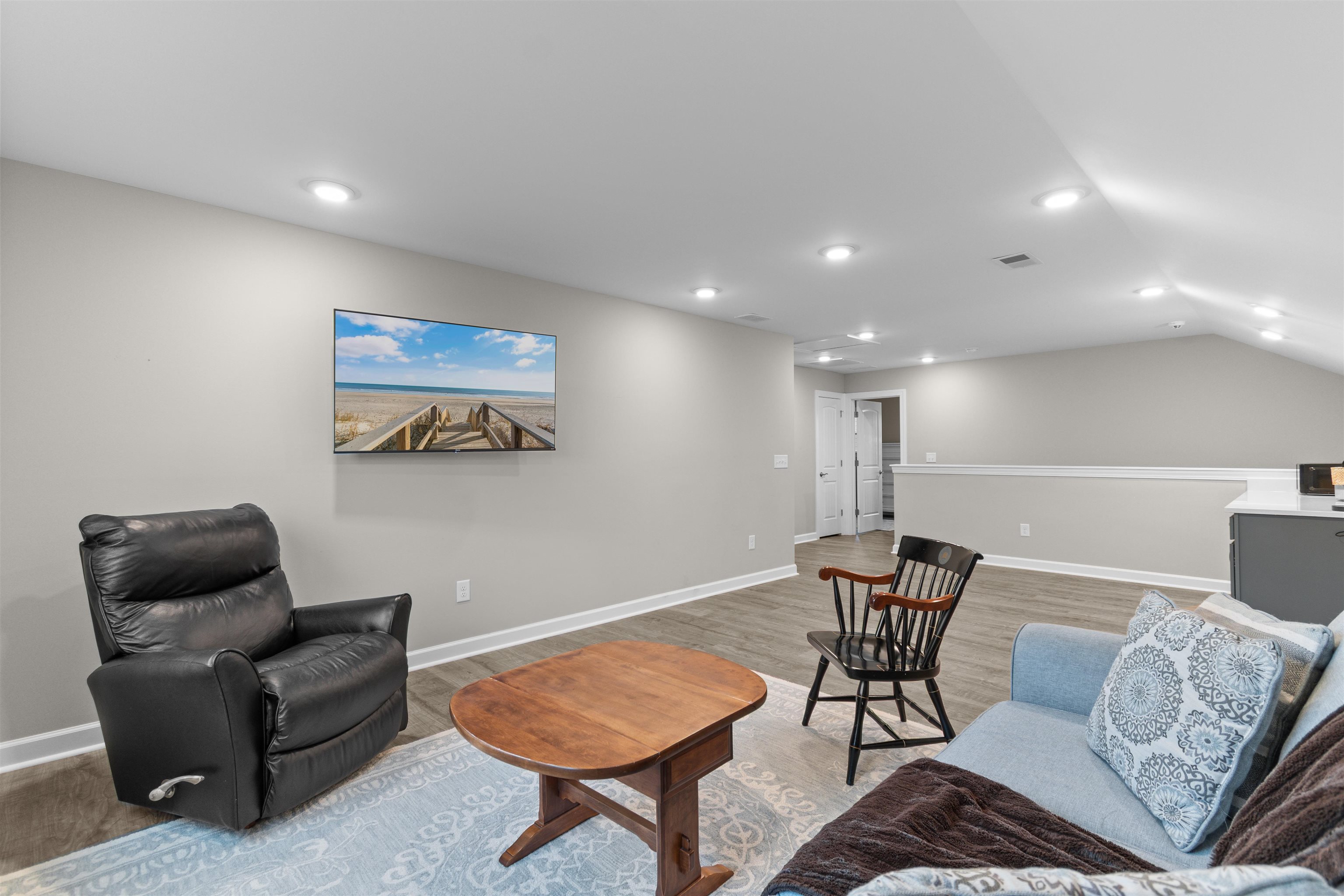 801 Lesabre Loop Property Photo 42