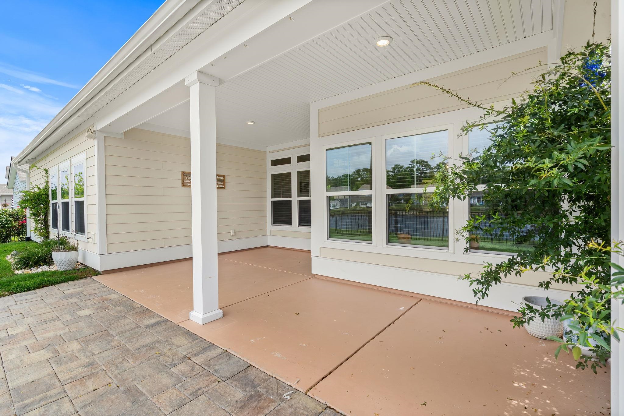 2435 Goldfinch Dr. Property Photo 23