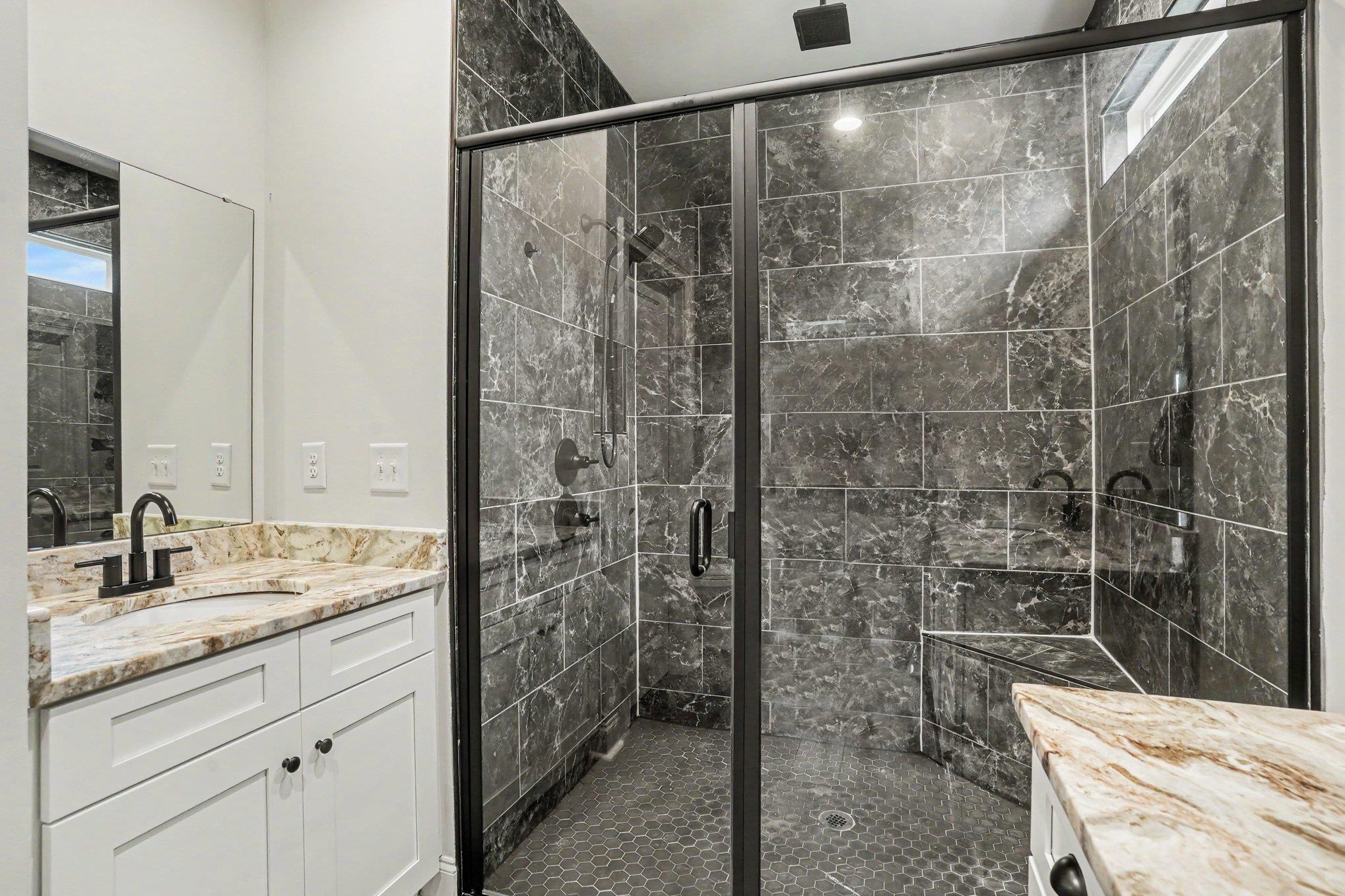 663 Belmont Dr. Property Photo 22