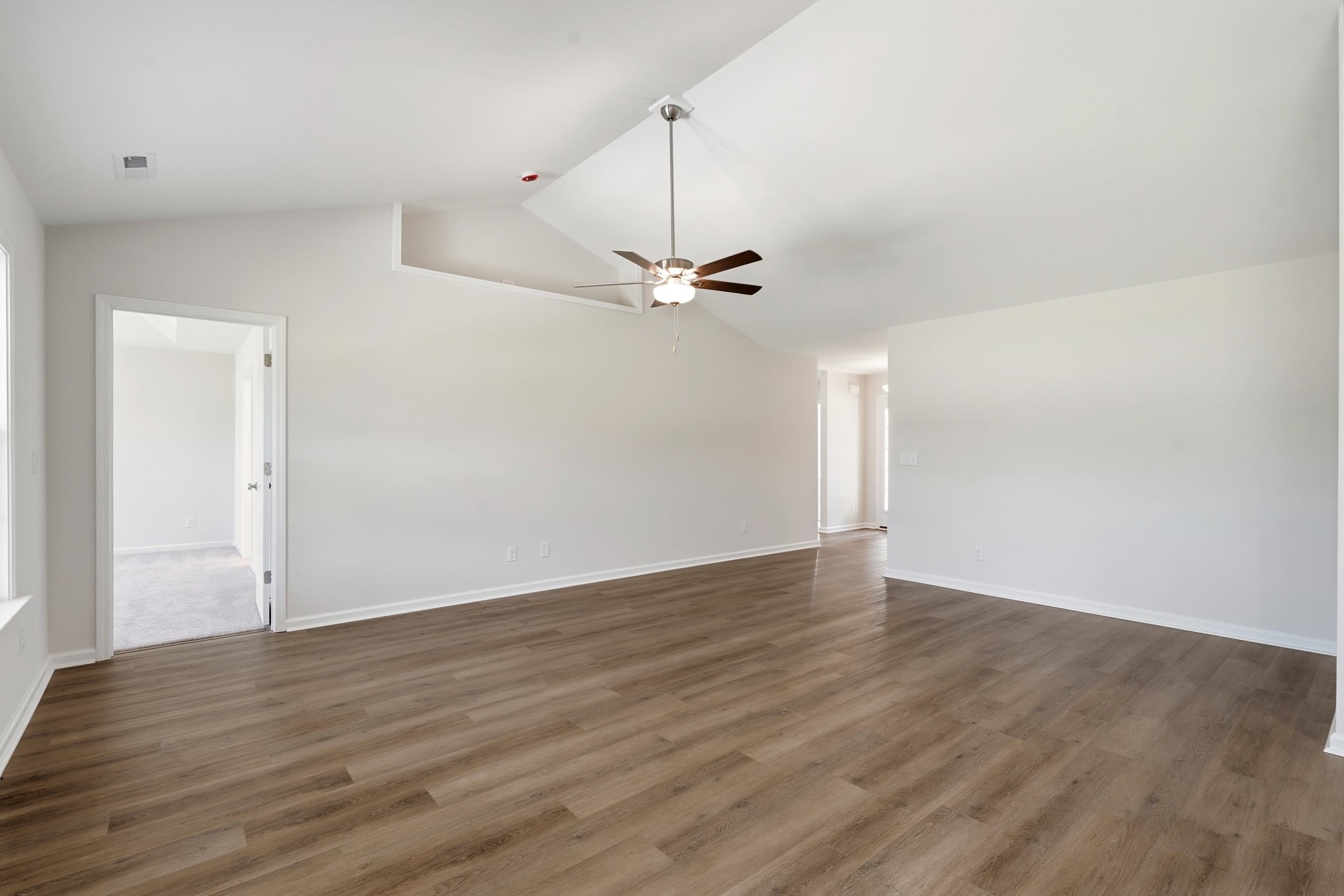 173 Gray Owl Dr. Property Photo 5