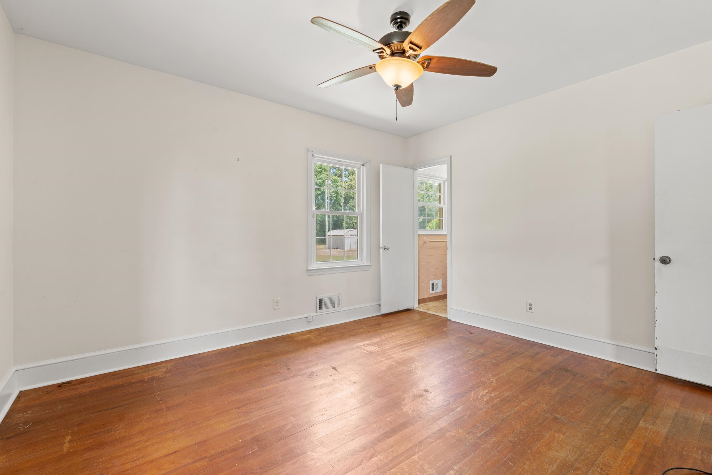 3895 Highway 430 Property Photo 15
