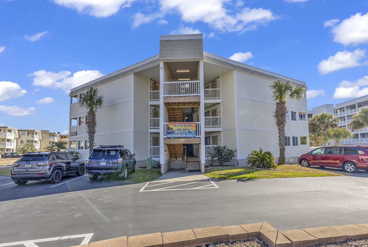 9600 Shore Dr. Property Photo 1