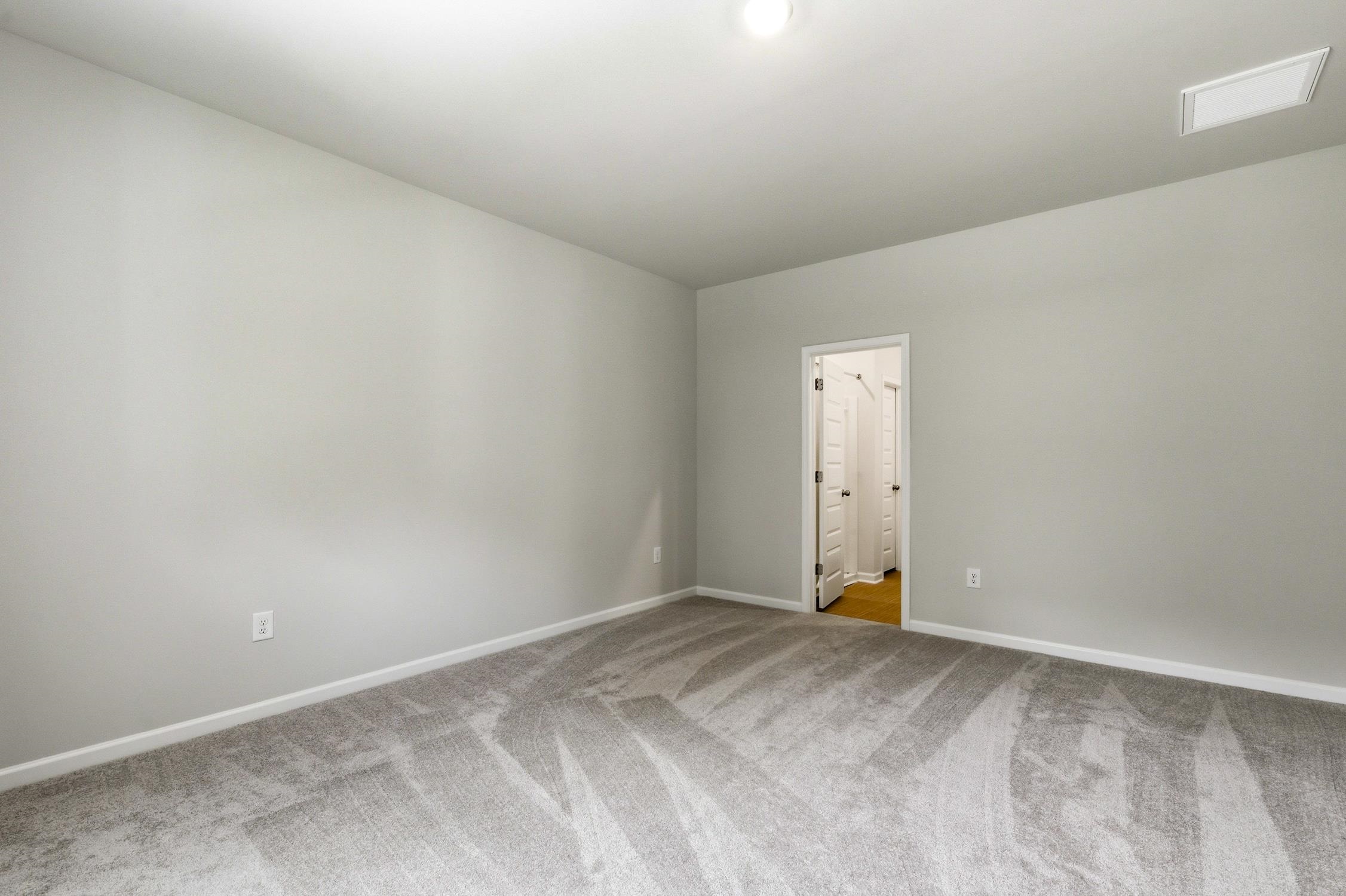 769 Wapama St. Property Photo 14