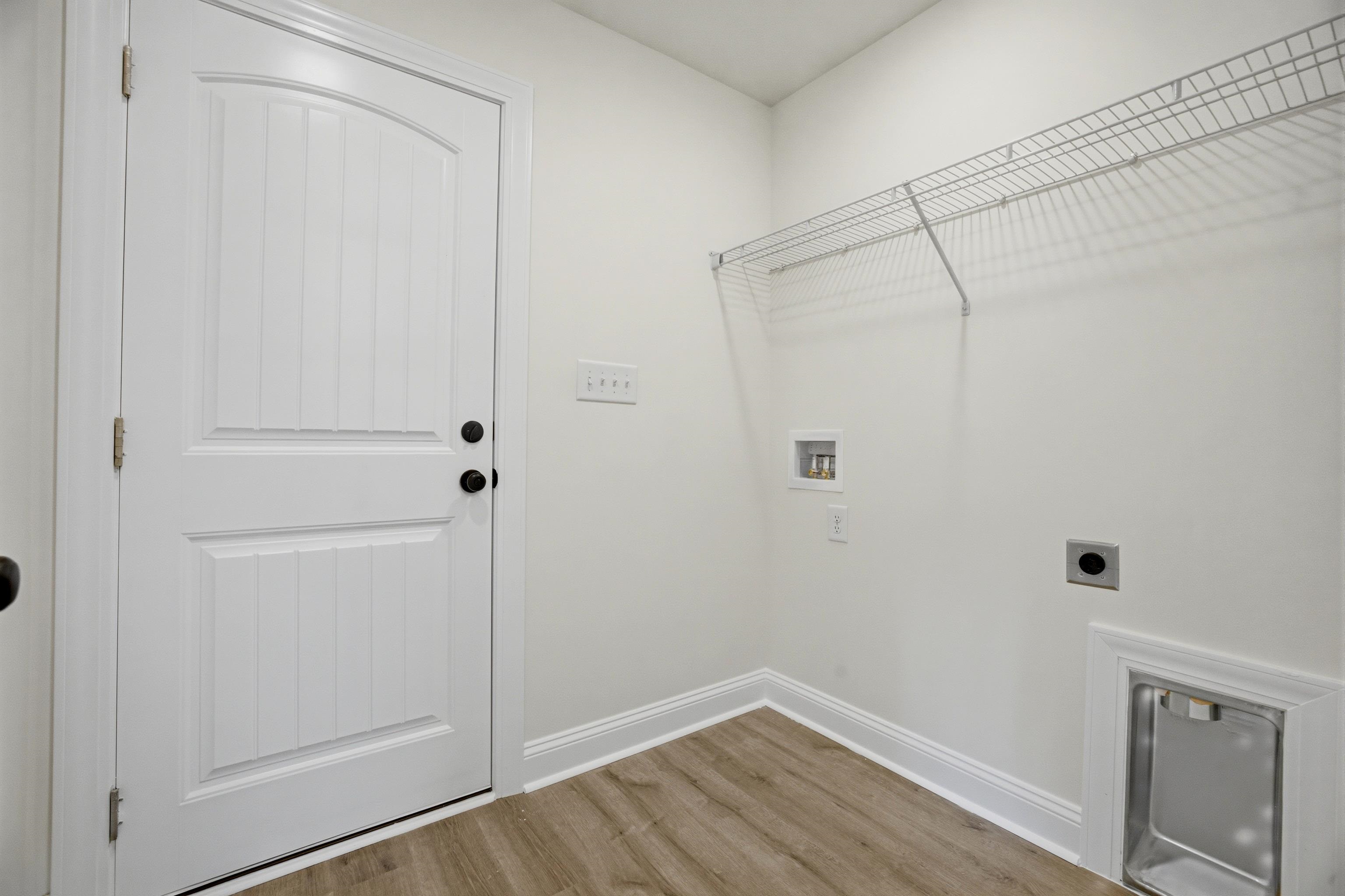 472 Sellers Rd. Property Photo 23