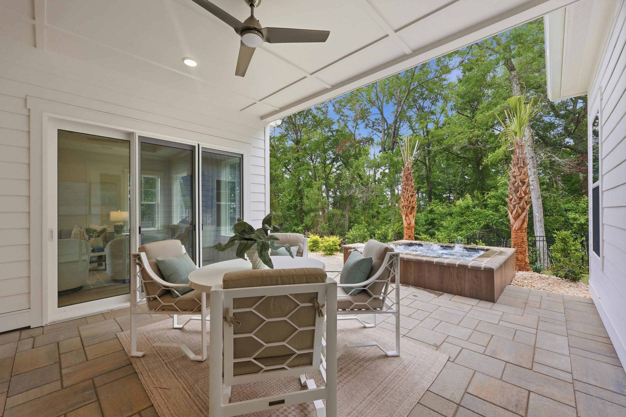 1506 Coastal Cove Ln Property Photo 5