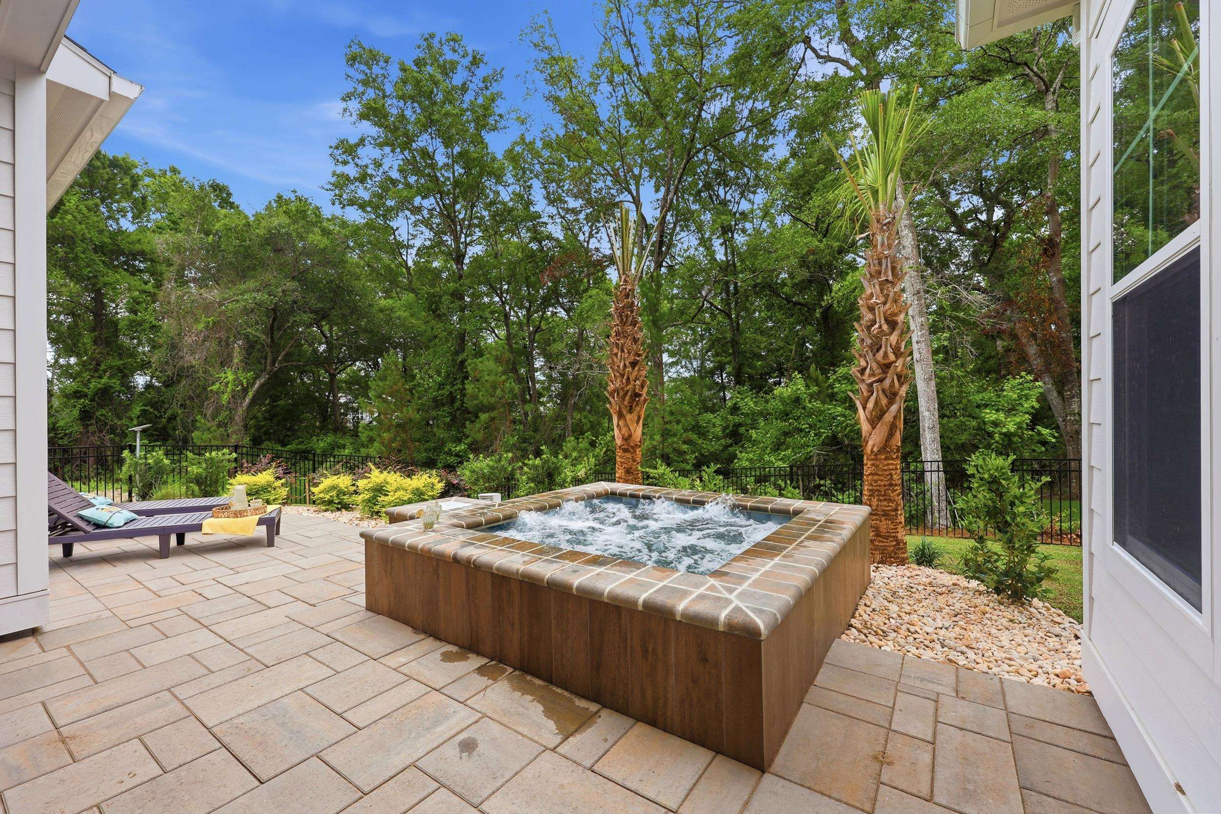 1506 Coastal Cove Ln Property Photo 43