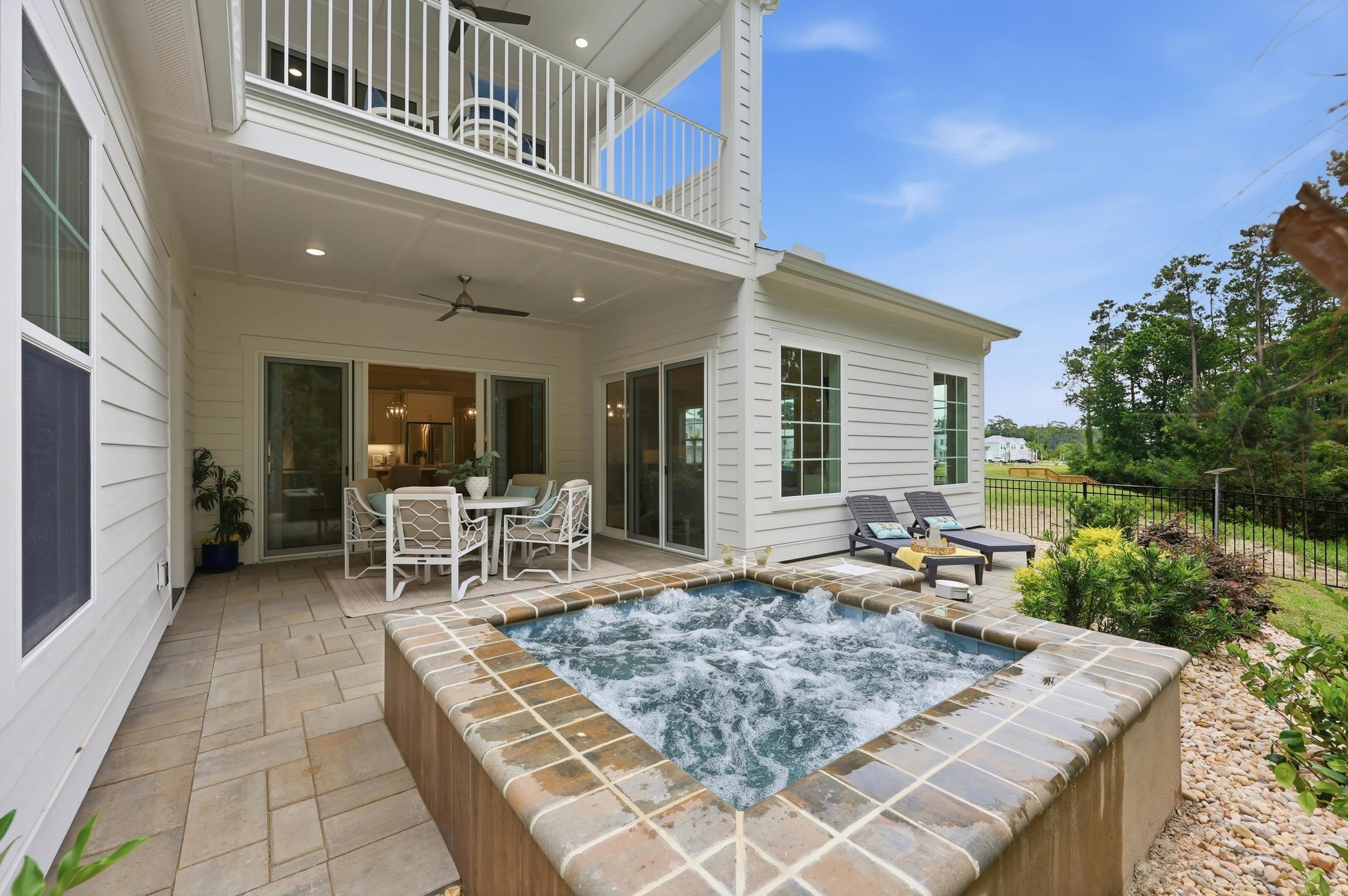 1506 Coastal Cove Ln Property Photo 46
